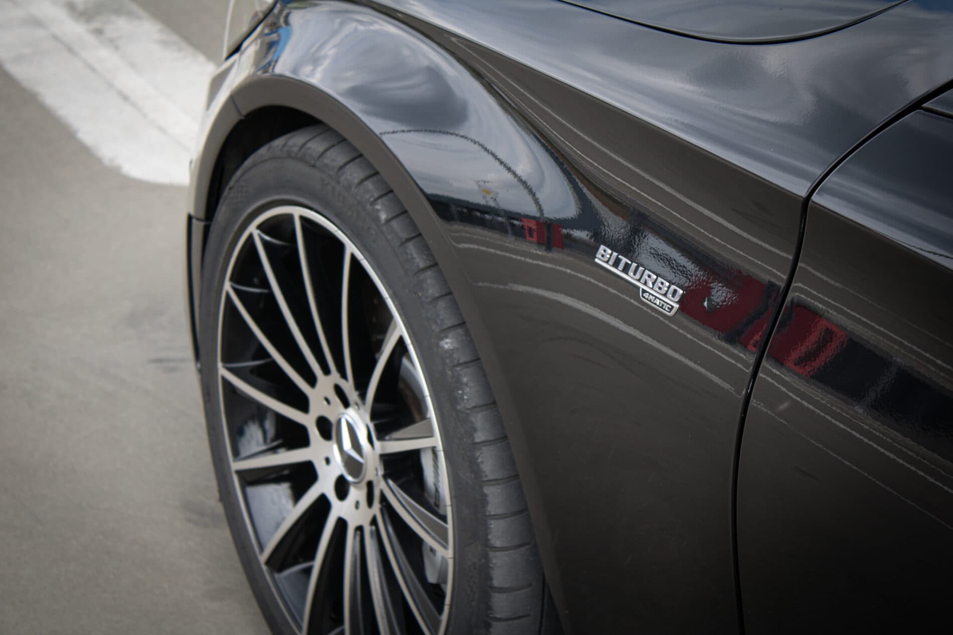 2019 Mercedes-Benz C 43 AMG, čierna sedan, 122 074 km