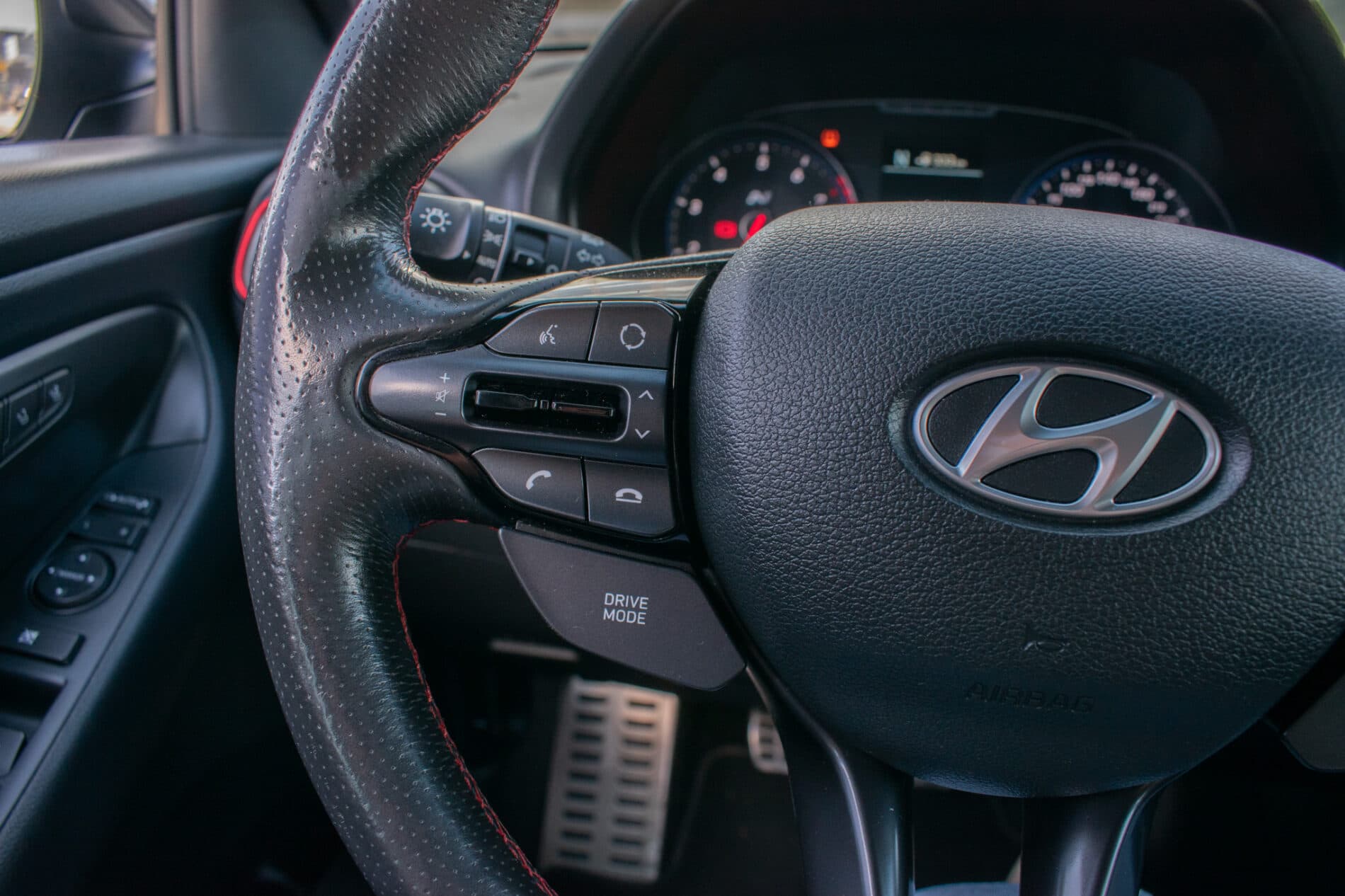 2019 Hyundai i30 N, sivá, 49 923 km