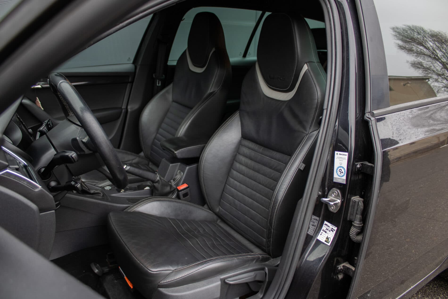2015 Skoda Octavia RS, čierna kombi, 312 500 km