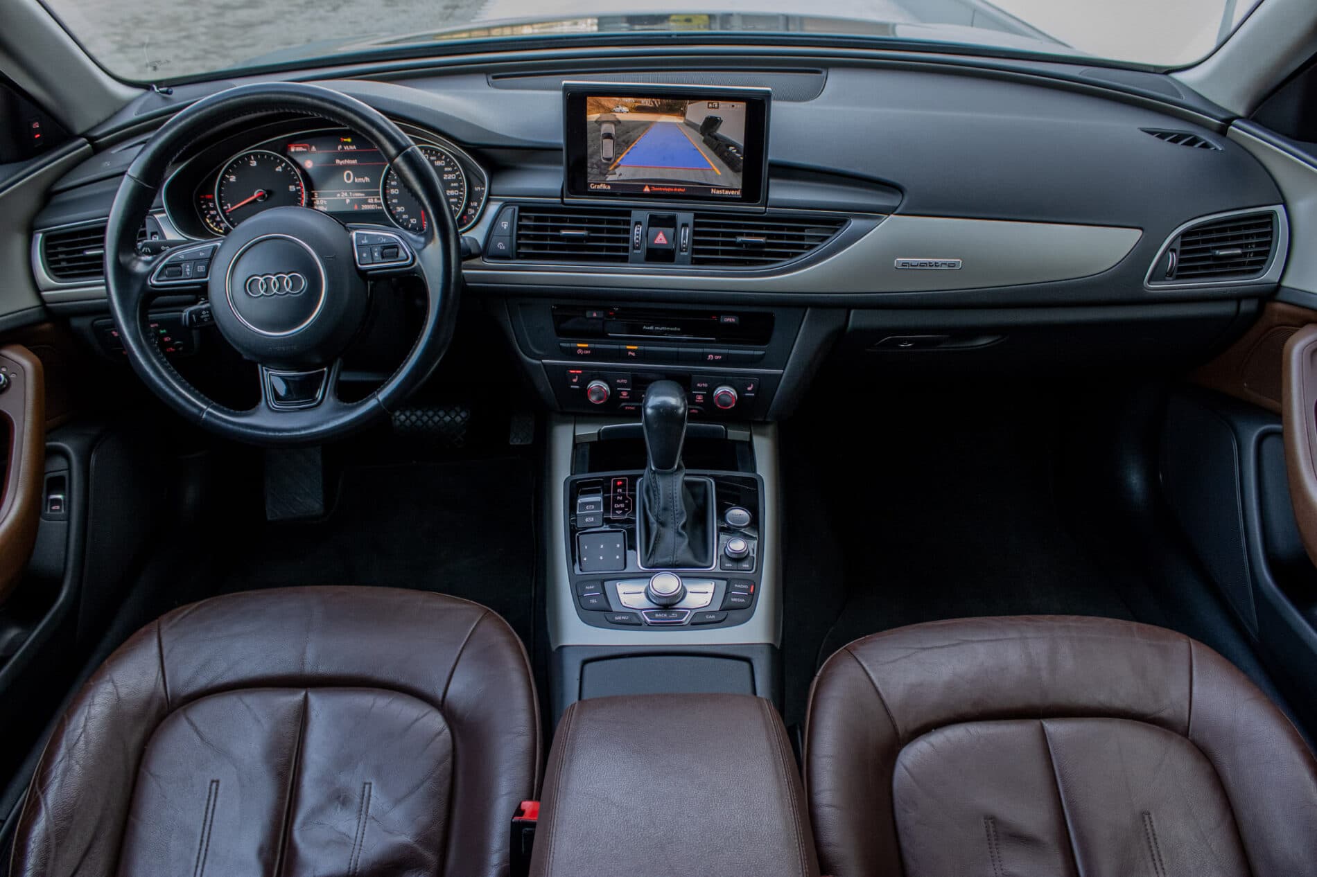 2016 AUDI A6, sivá kombi, 289 001 km