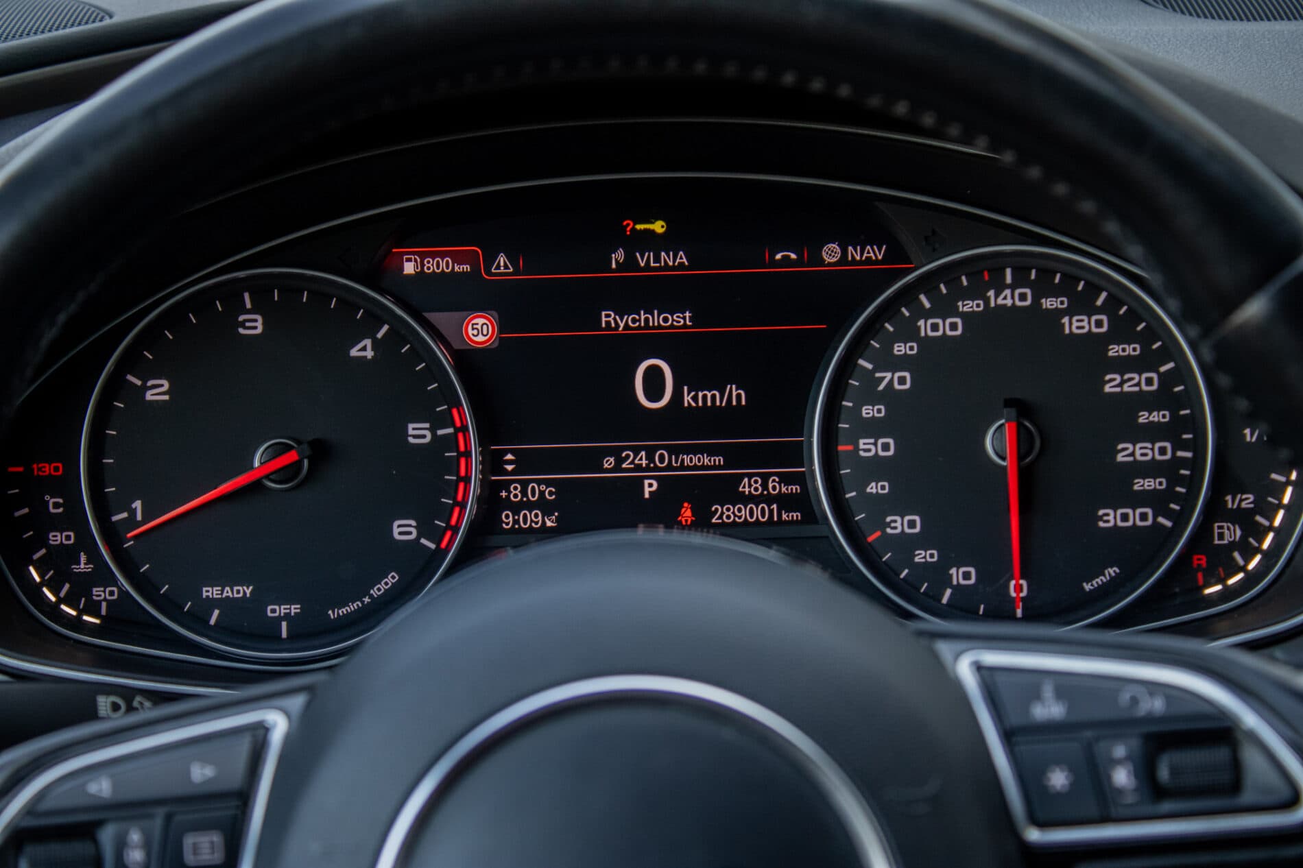 2016 AUDI A6, sivá kombi, 289 001 km