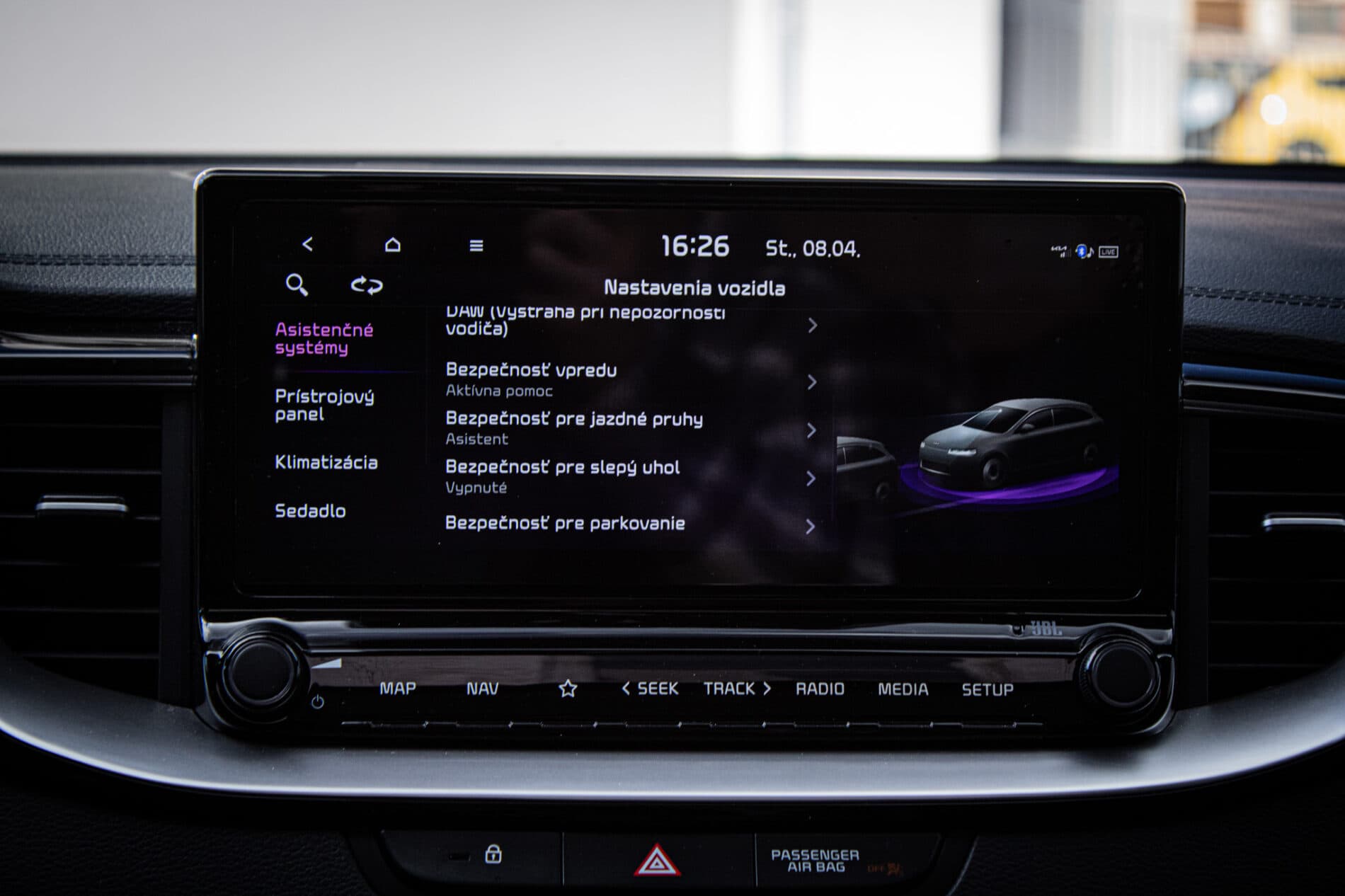 2023 Kia ProCeed GT, oranžová hatchback, 73 801 km