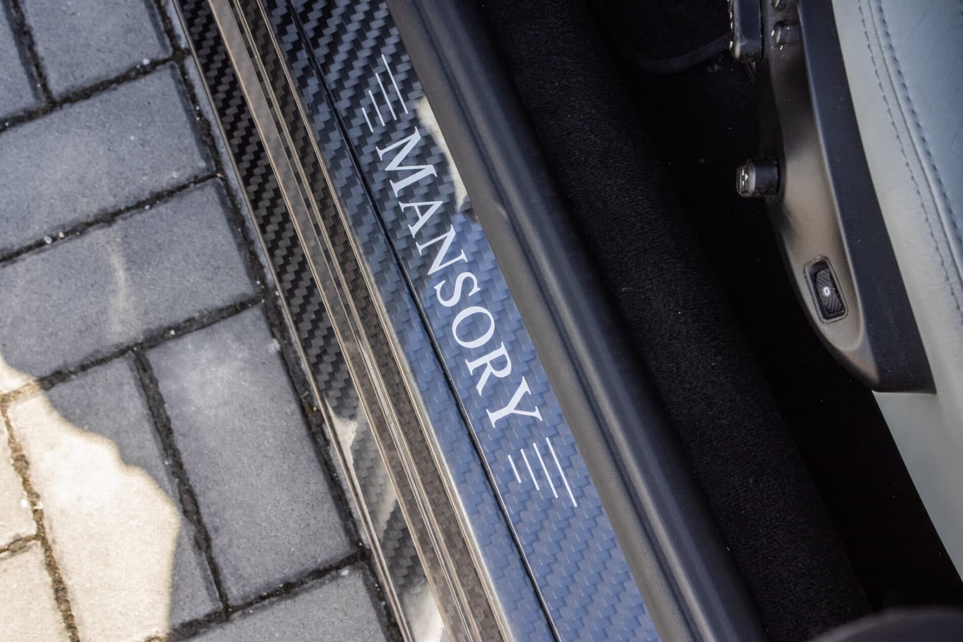 2008 Maserati GranTurismo, sivá kupé, 93 880 km