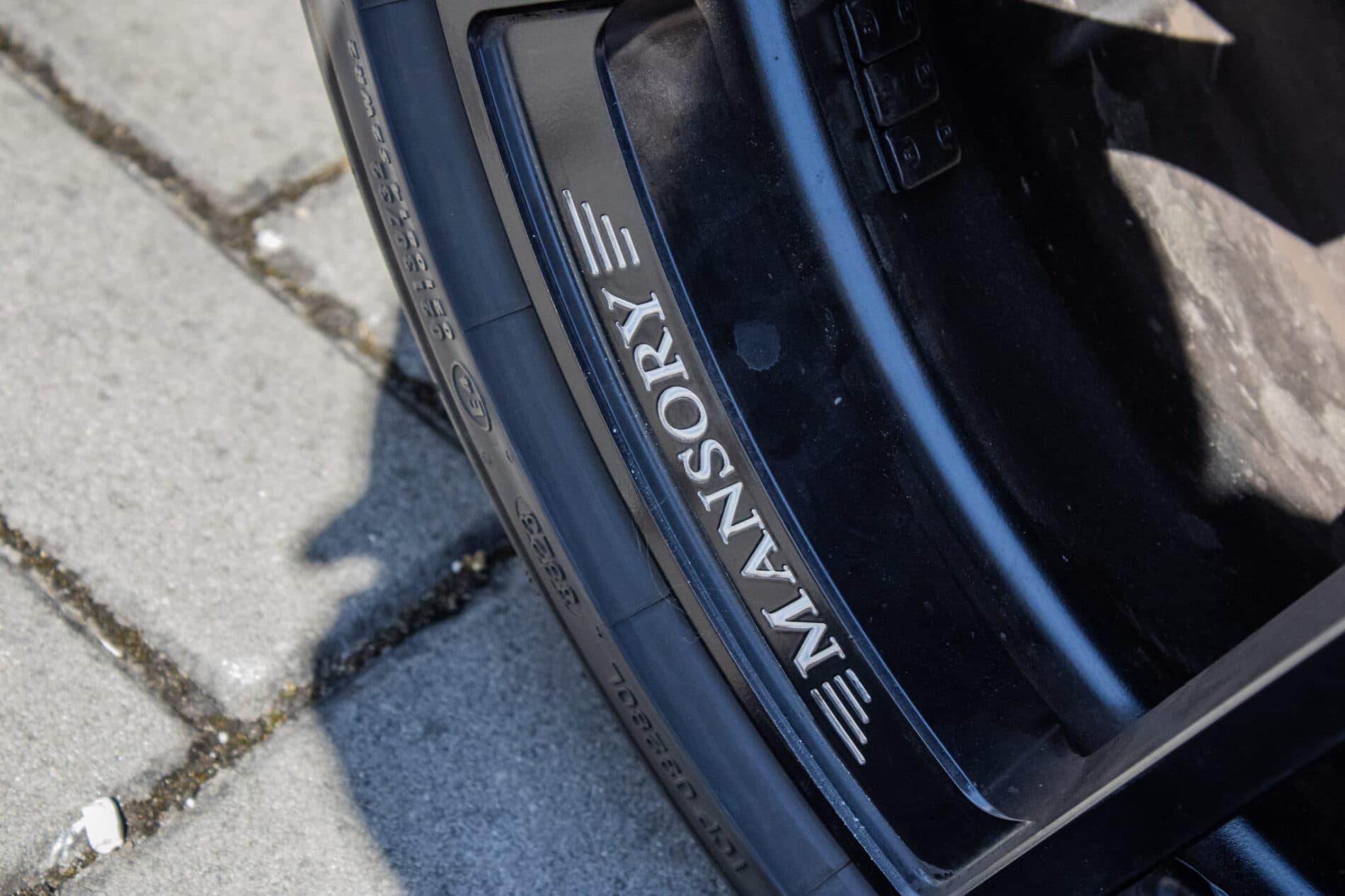 2008 Maserati GranTurismo, sivá kupé, 93 880 km