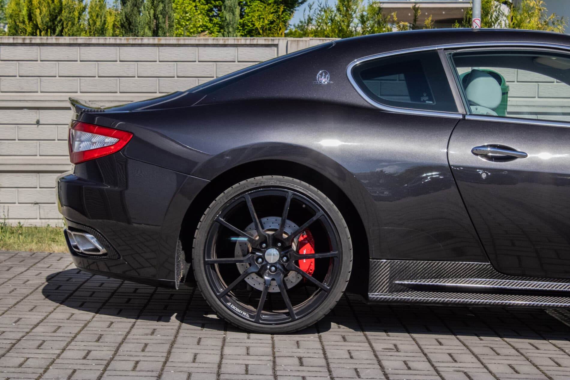 2008 Maserati GranTurismo, sivá kupé, 93 880 km
