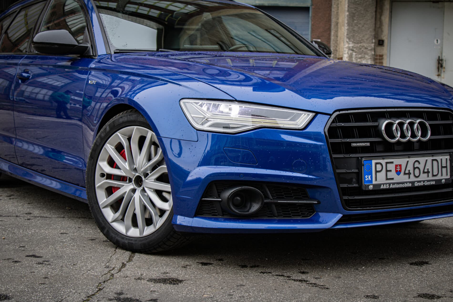 2016 AUDI A6, modrá kombi, 147 597 km
