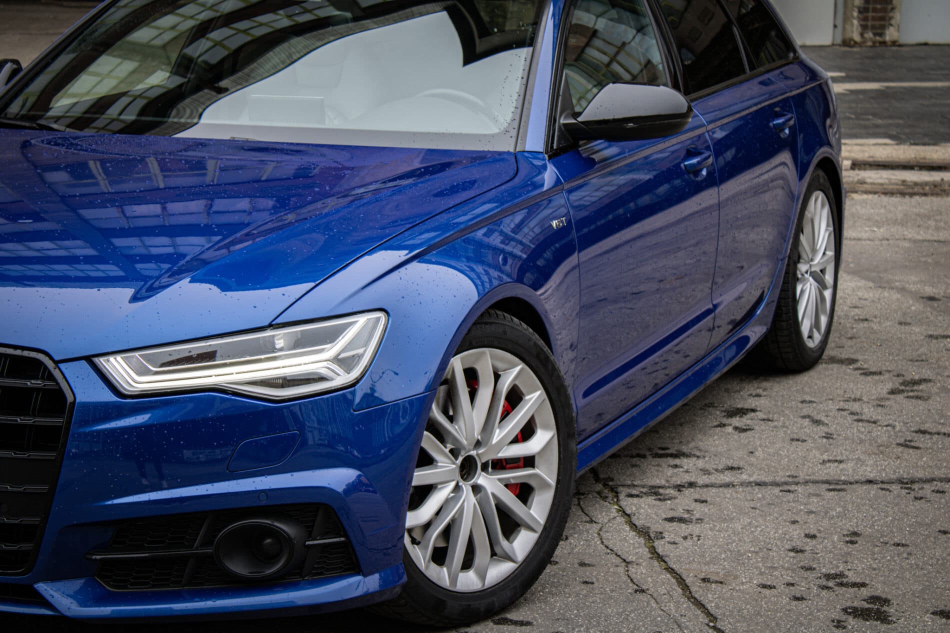 2016 AUDI A6, modrá kombi, 147 597 km