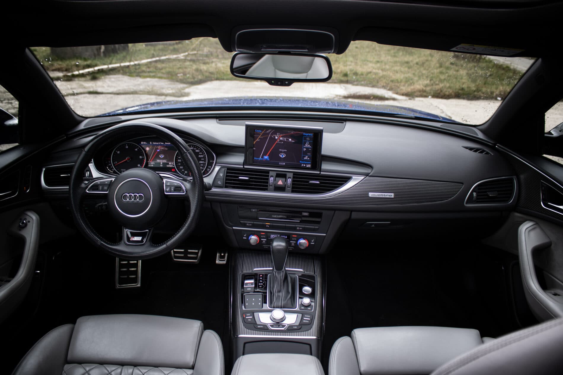 2016 AUDI A6, modrá kombi, 147 597 km