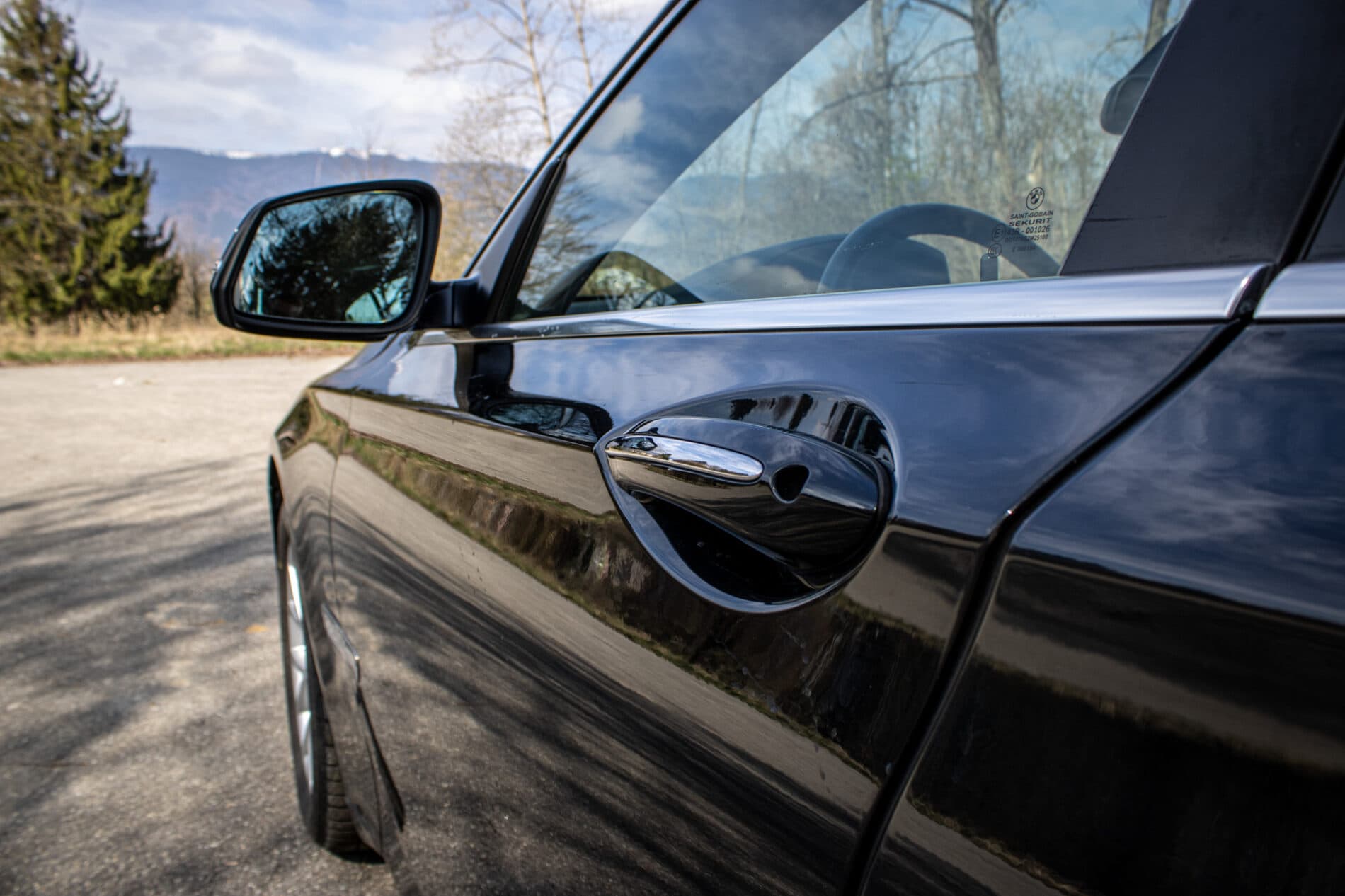 2013 BMW 750d, čierna sedan, 231 861 km