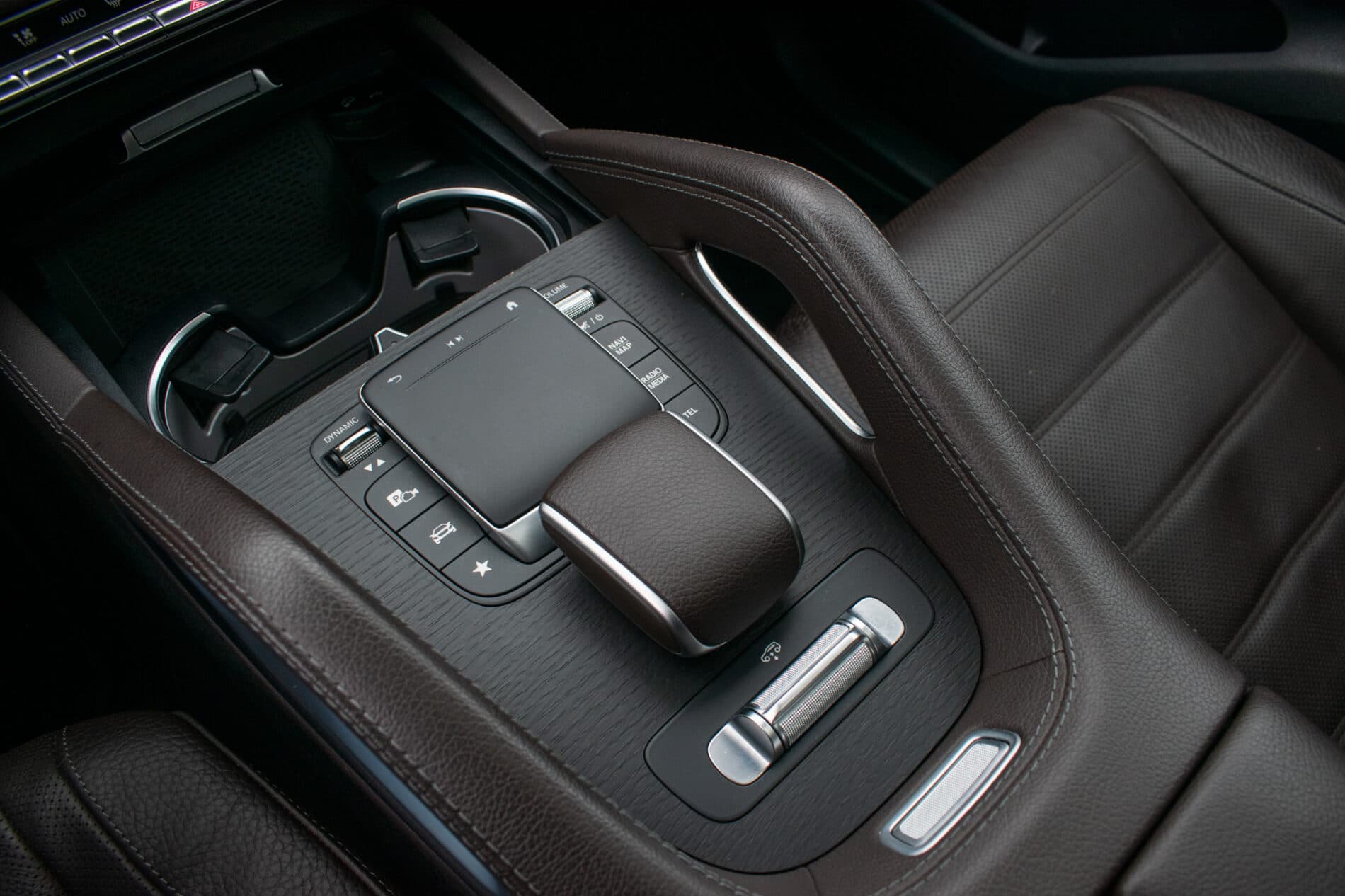 2022 Mercedes-Benz GLS 580, čierna suv, 71 134 km