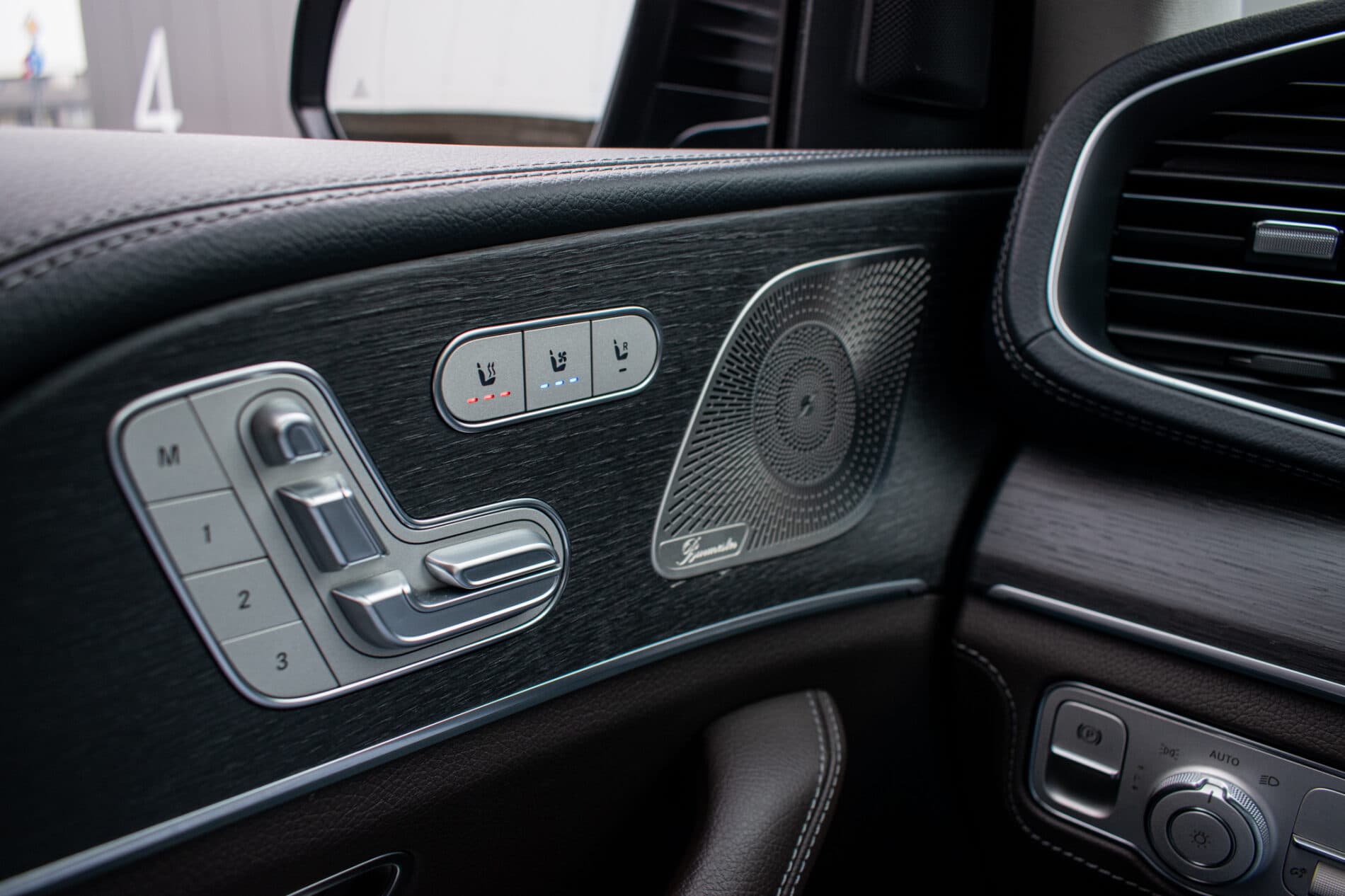 2022 Mercedes-Benz GLS 580, čierna suv, 71 134 km