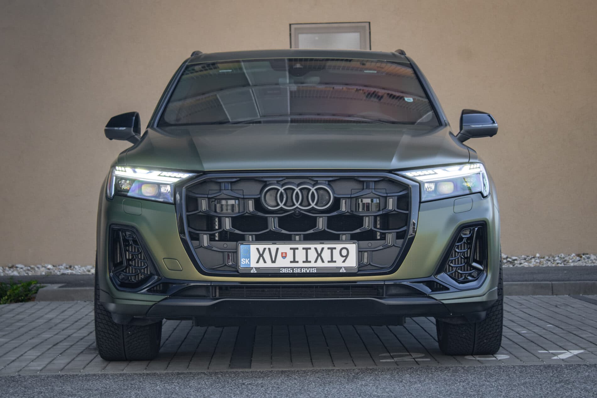 2025 AUDI SQ7