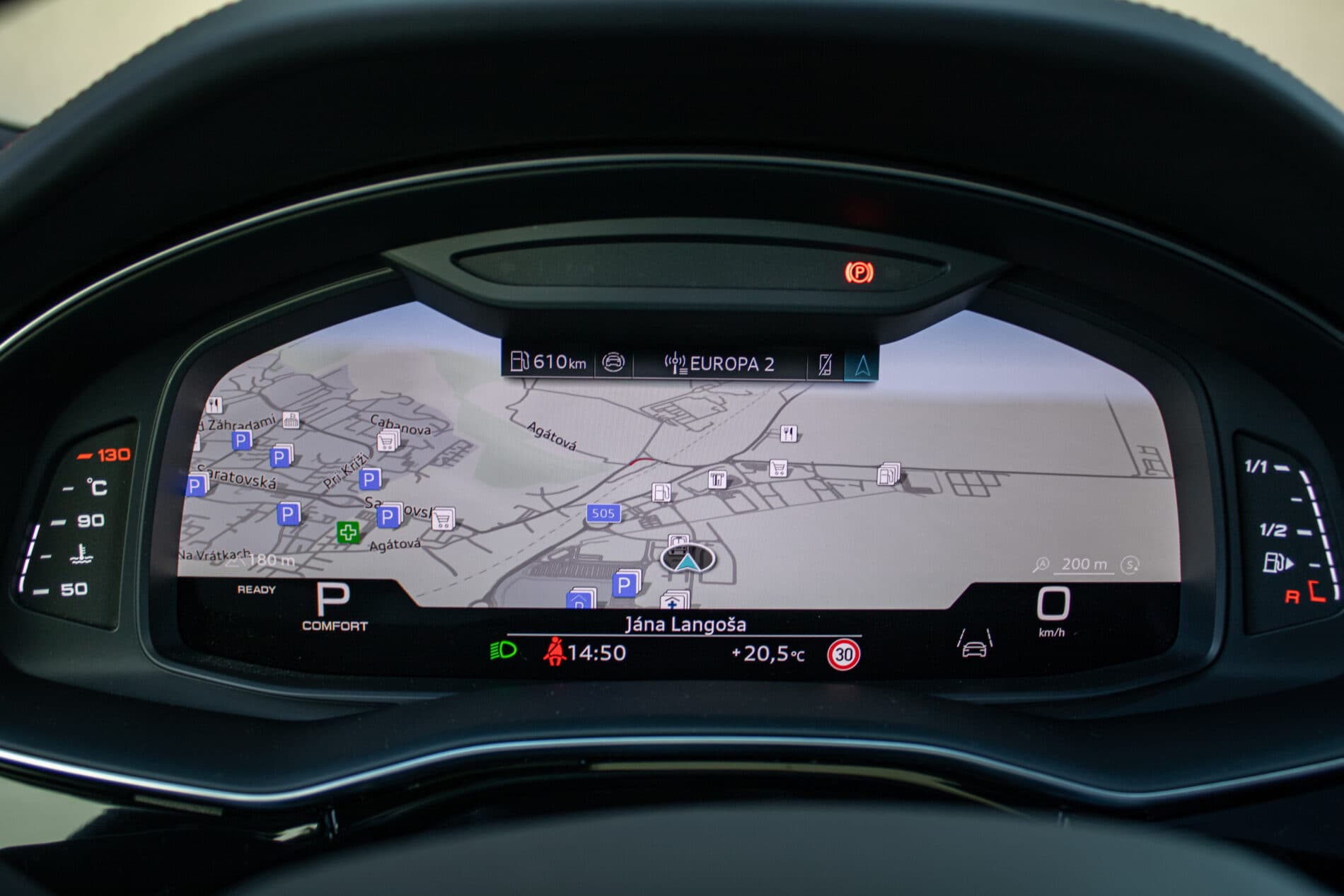 2025 AUDI SQ7, zelená suv, 36 219 km