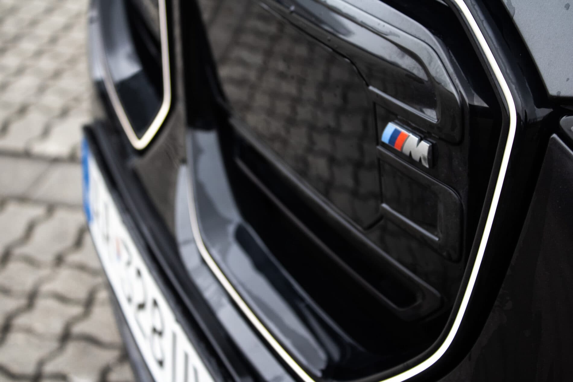 2025 BMW X3 M50, sivá suv, 19 096 km