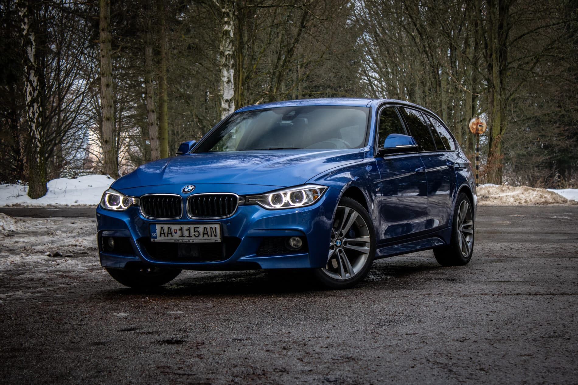 2015 BMW 328i, modrá kombi, 169 629 km