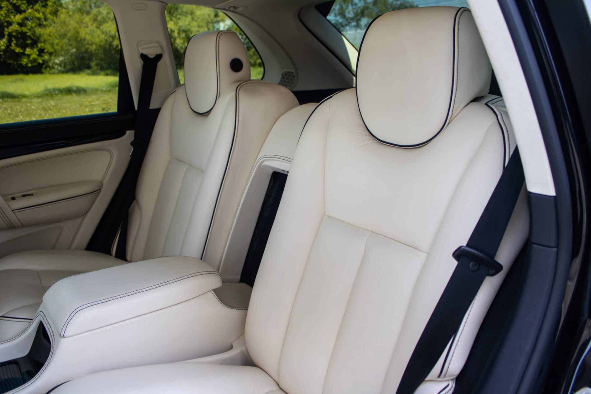 2008 Porsche Cayenne Turbo, čierna suv, 67 427 km
