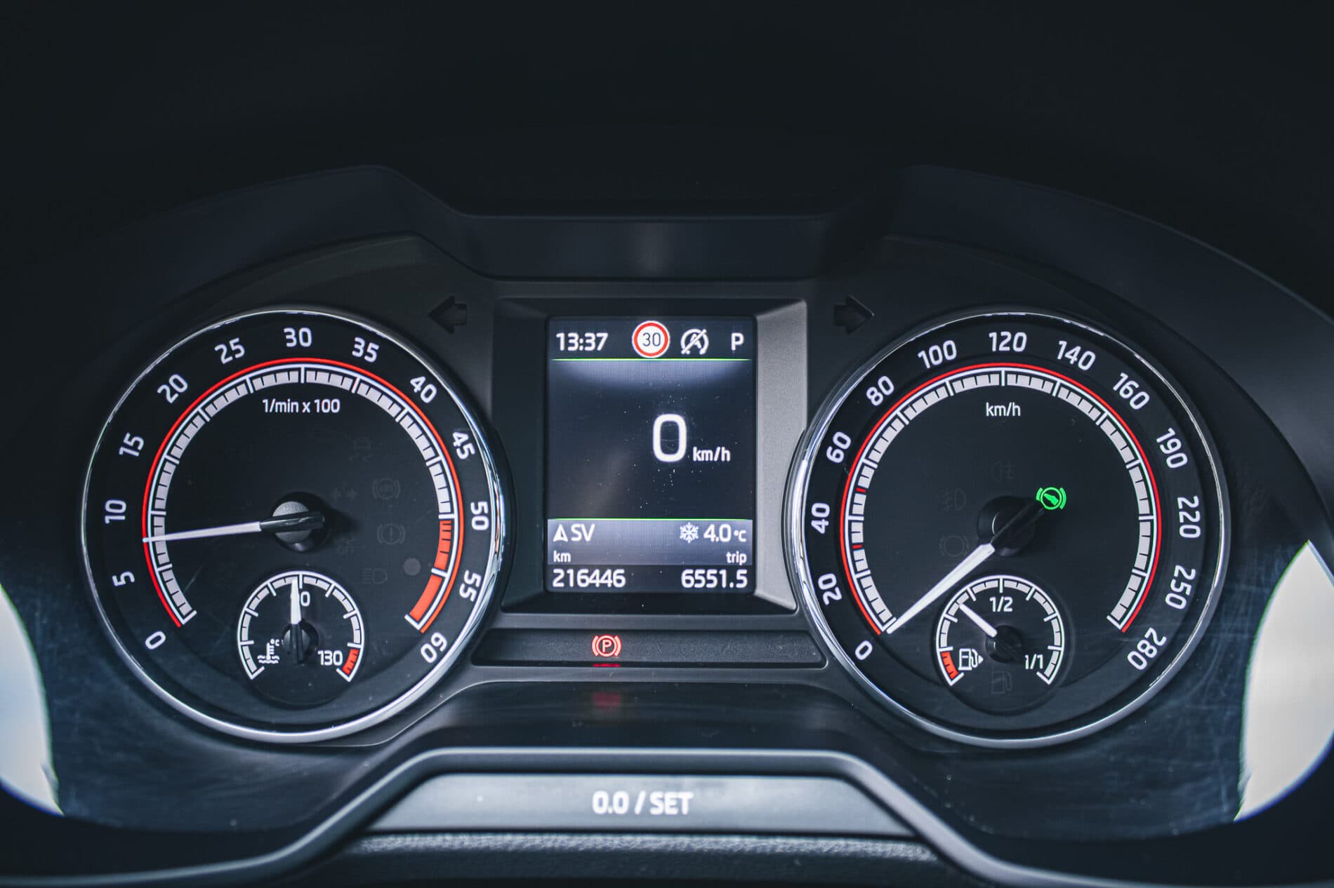 2017 Skoda Octavia RS, čierna kombi, 216 446 km
