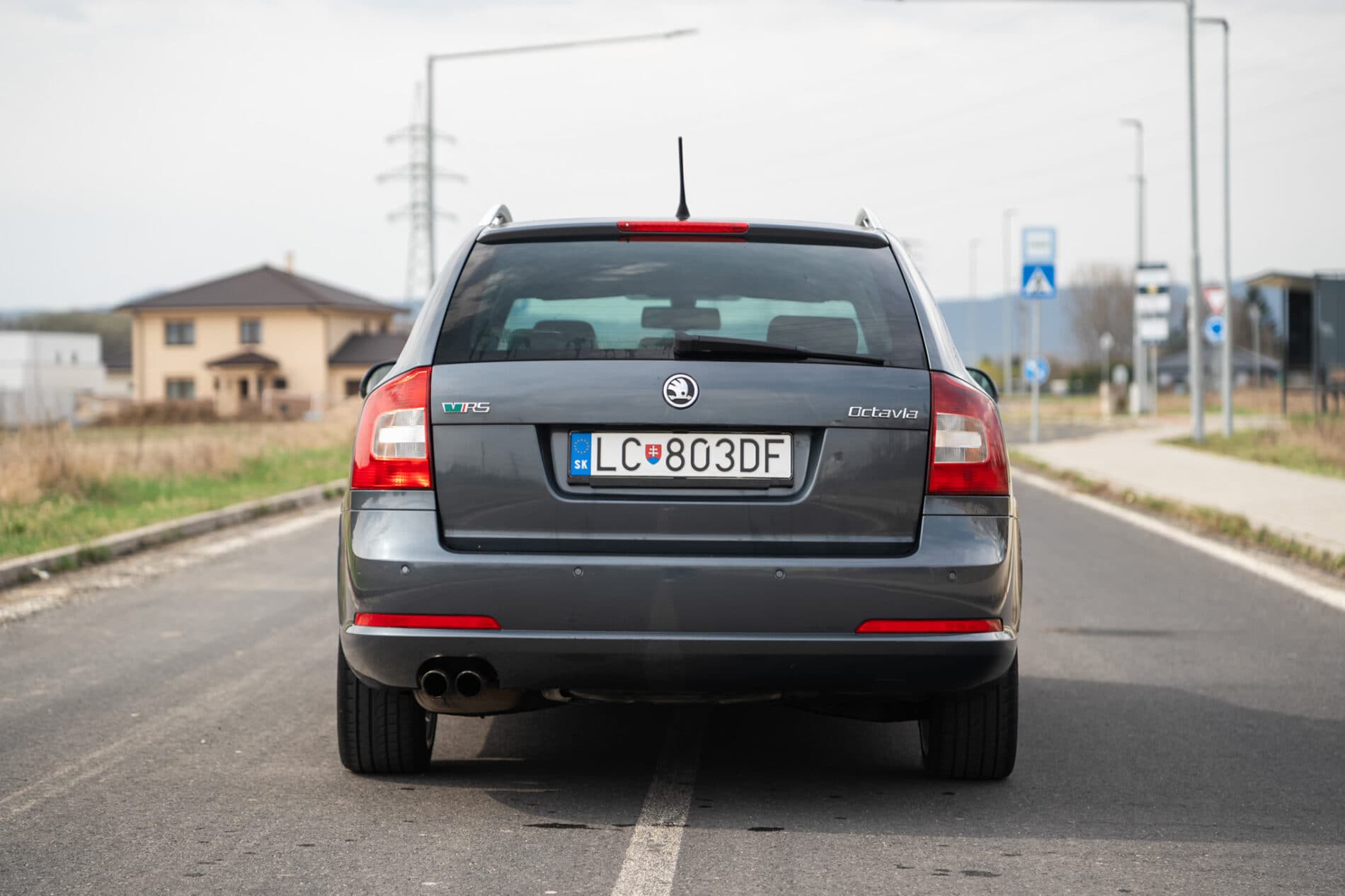 2009 Skoda Octavia RS, sivá kombi, 218 219 km