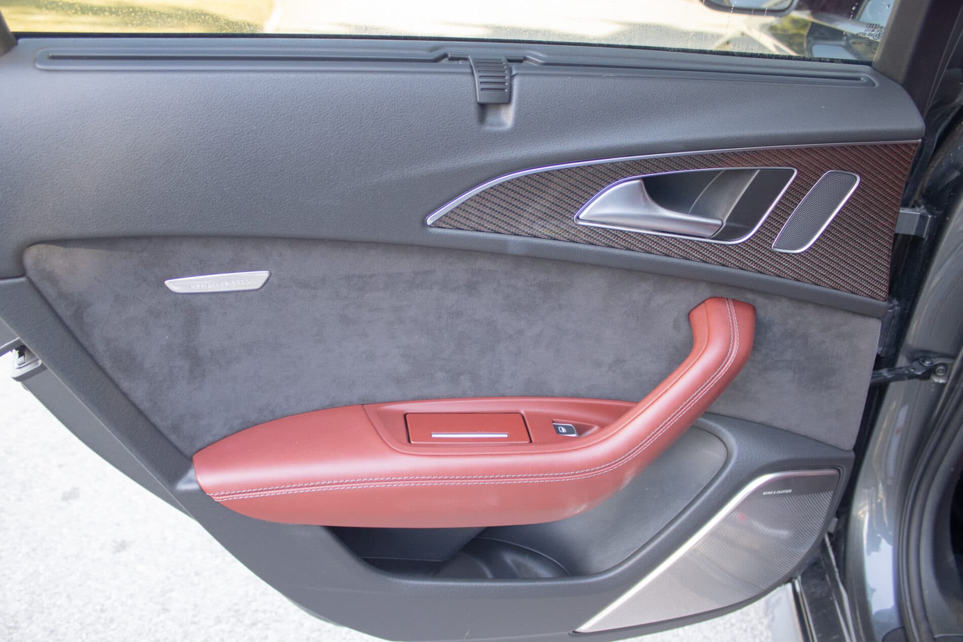 2015 AUDI S6, sivá sedan, 184 000 km
