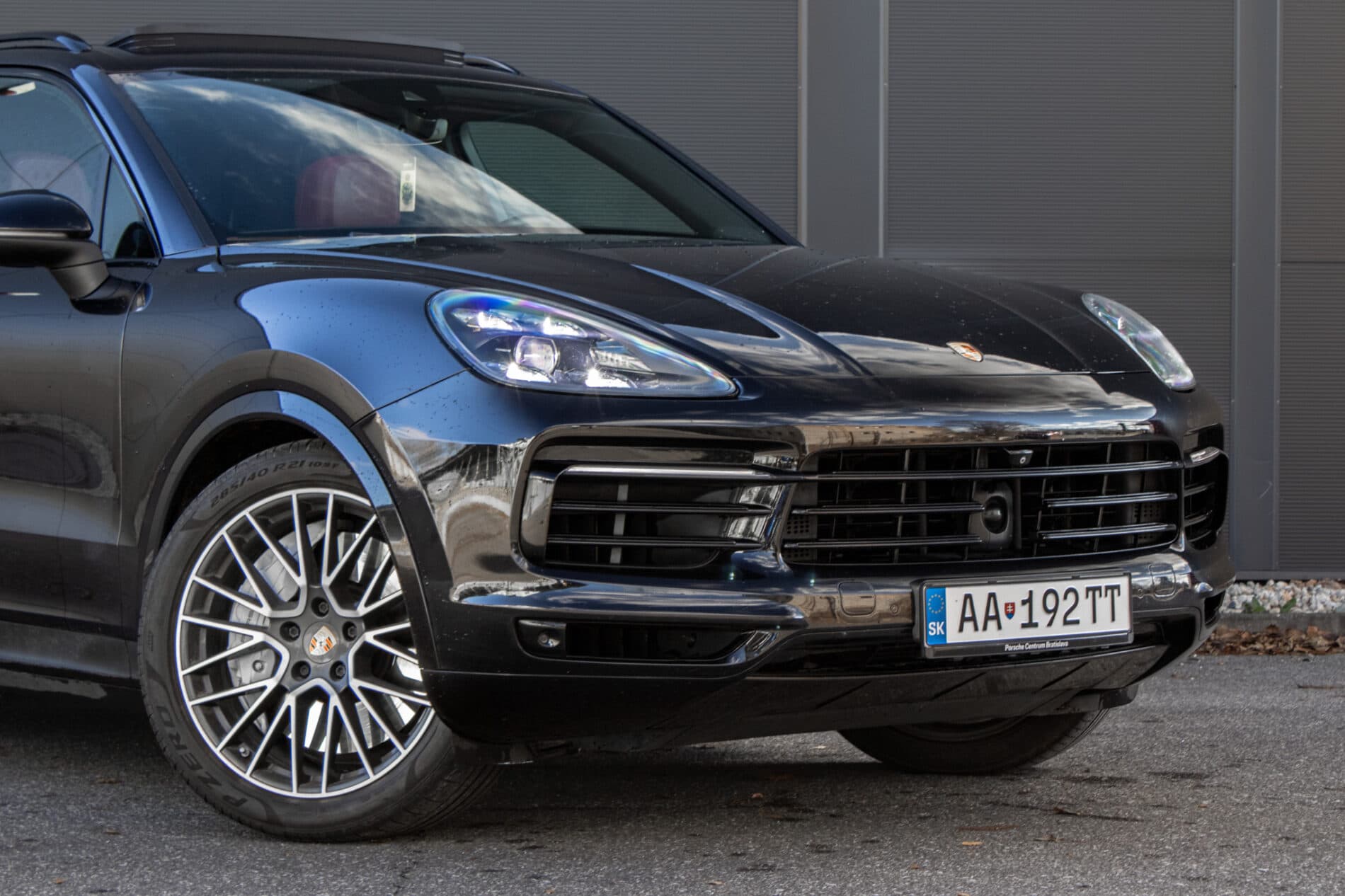 2018 Porsche Cayenne S, čierna suv, 168 000 km