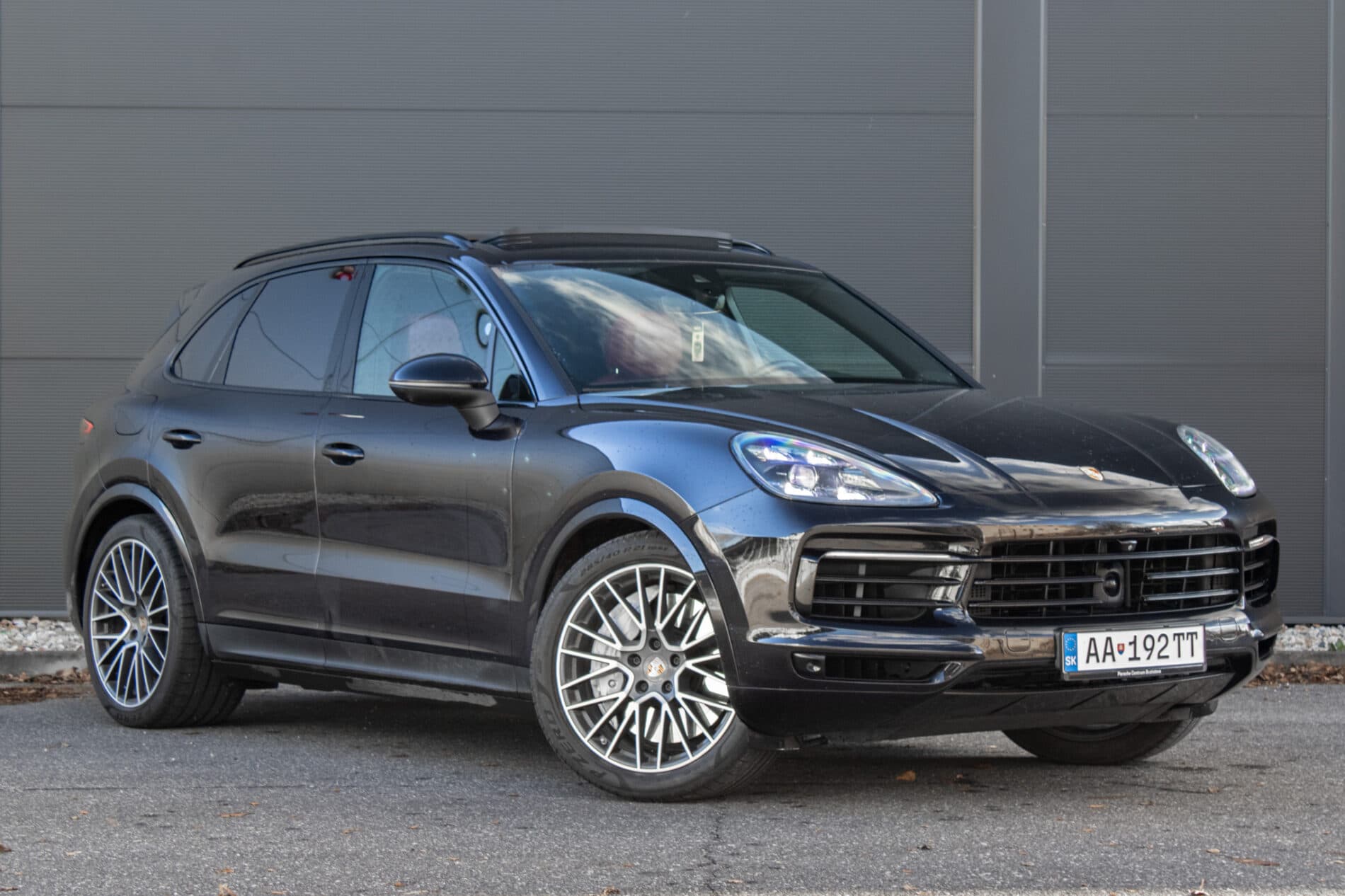 2018 Porsche Cayenne S, čierna suv, 168 000 km