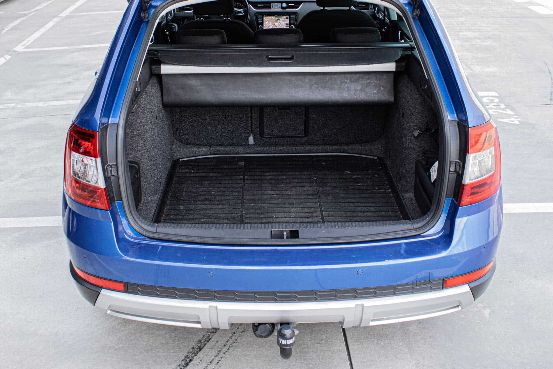 2014 Skoda Octavia RS, modrá kombi, 268 807 km