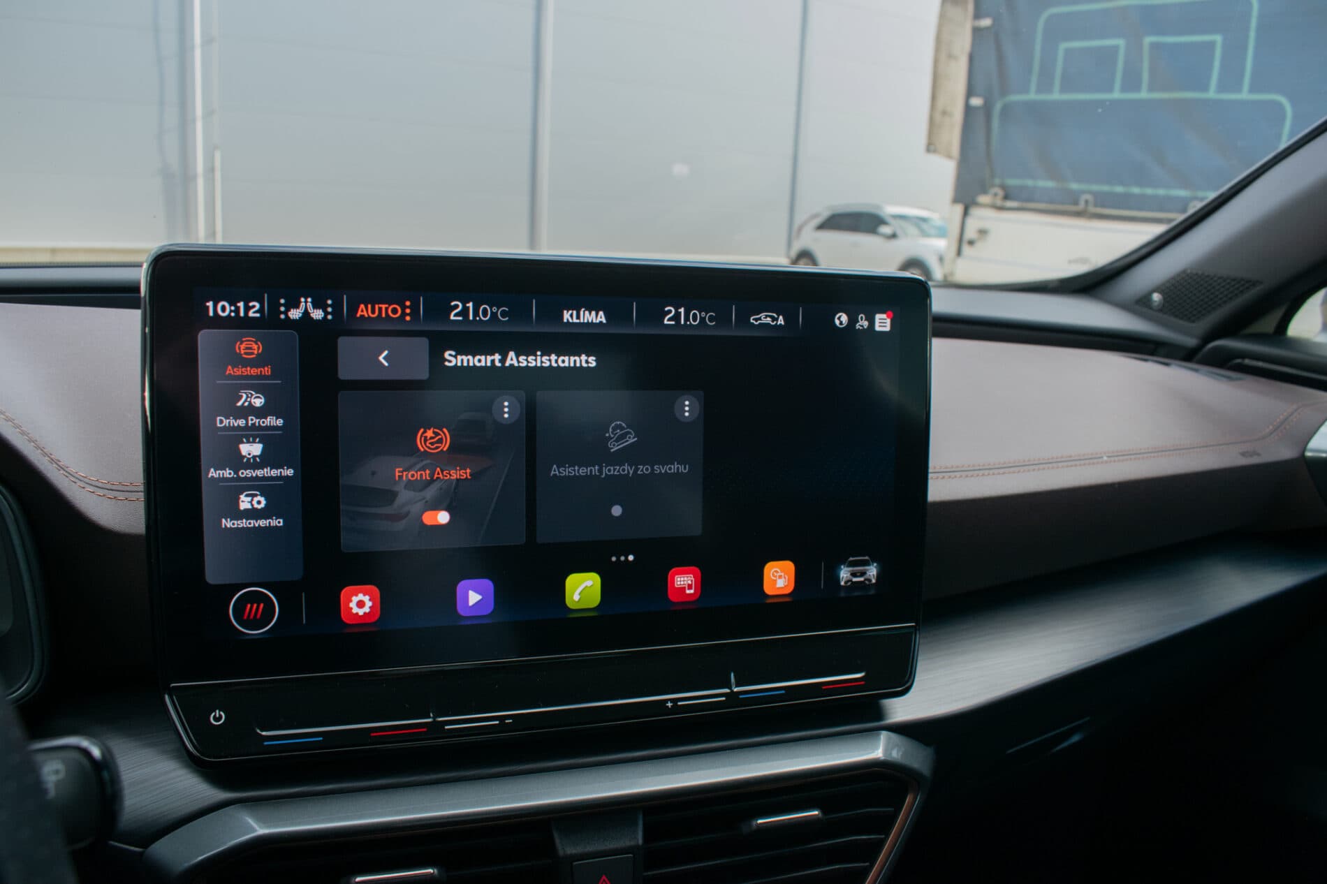 2022 Cupra Formentor VZ5, sivá suv, 45 979 km
