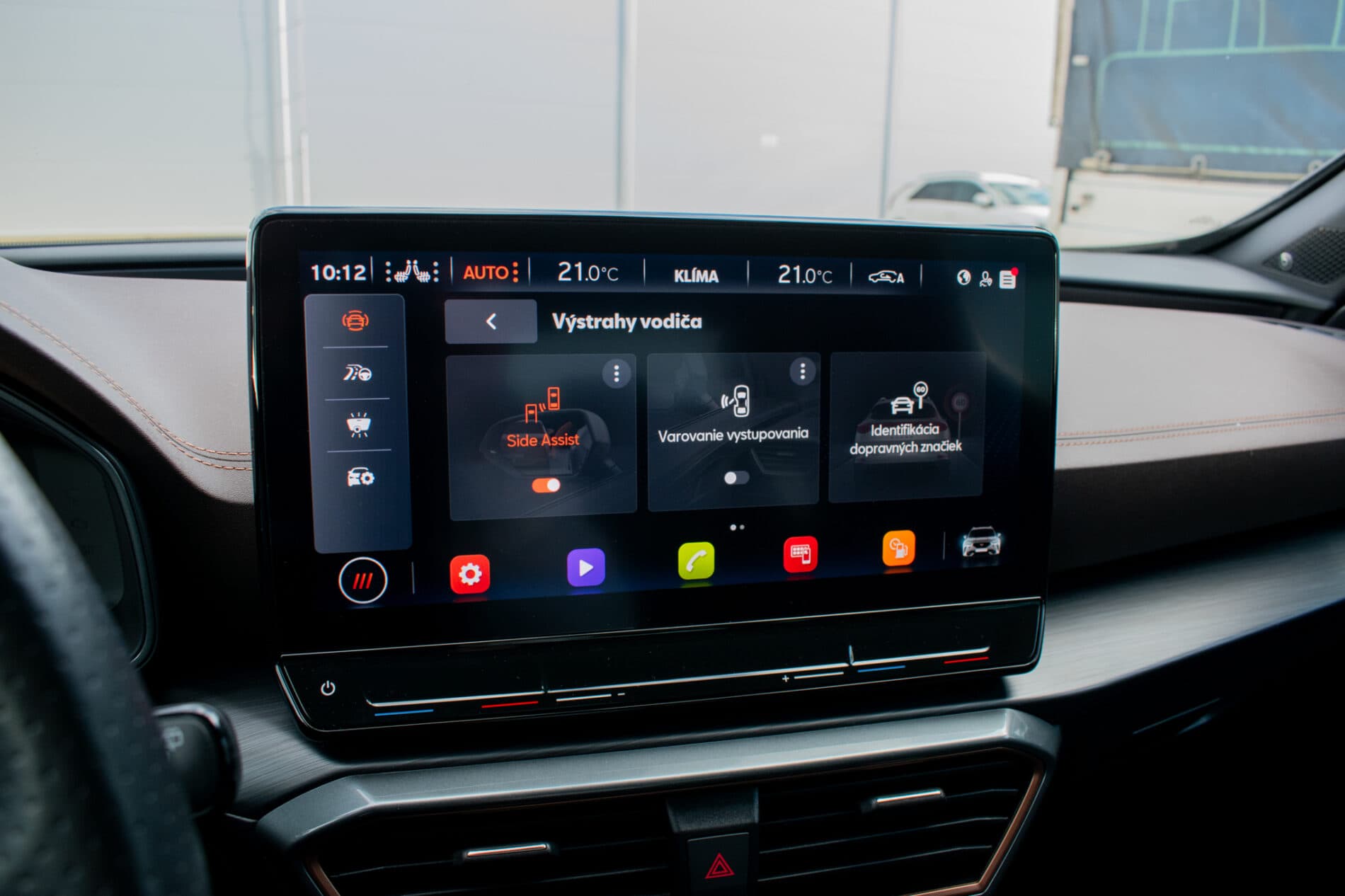 2022 Cupra Formentor VZ5, sivá suv, 45 979 km