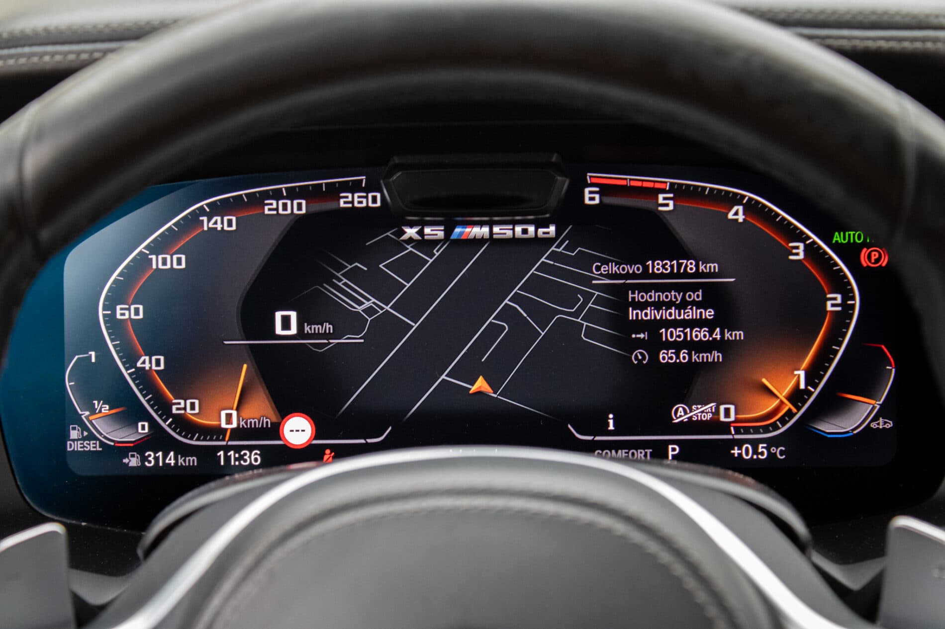 2019 BMW X5 M50d, čierna suv, 183 178 km