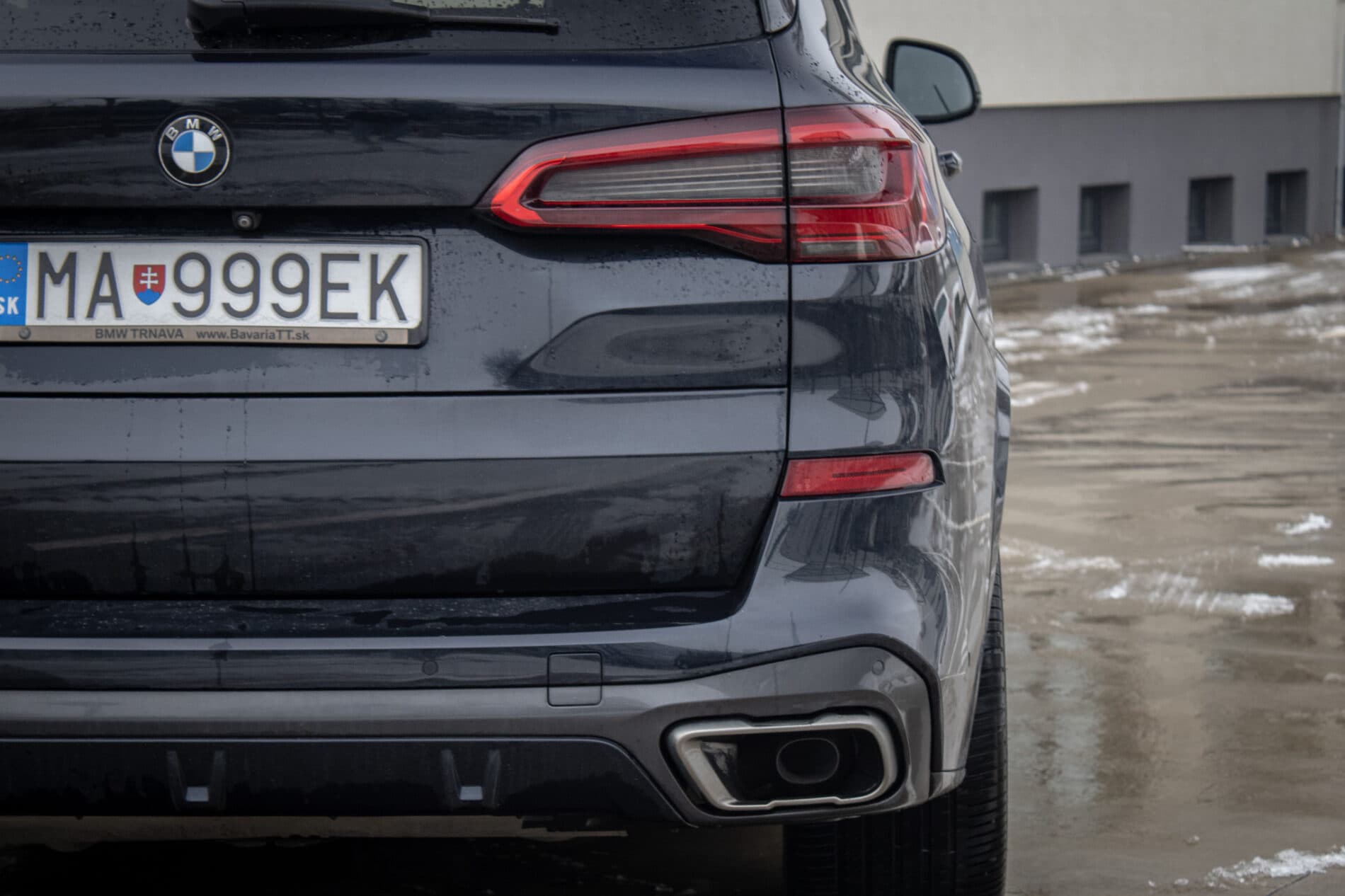 2019 BMW X5 M50d, čierna suv, 183 178 km