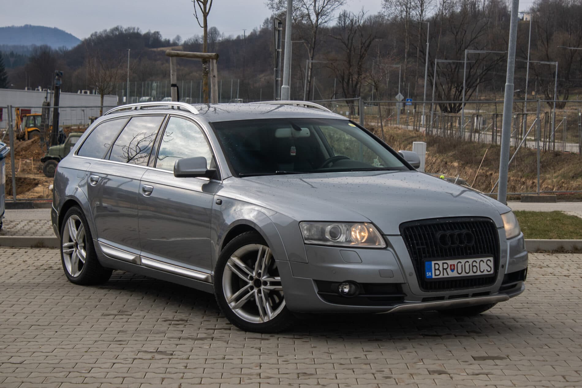 2008 AUDI A6, sivá kombi, 322 480 km