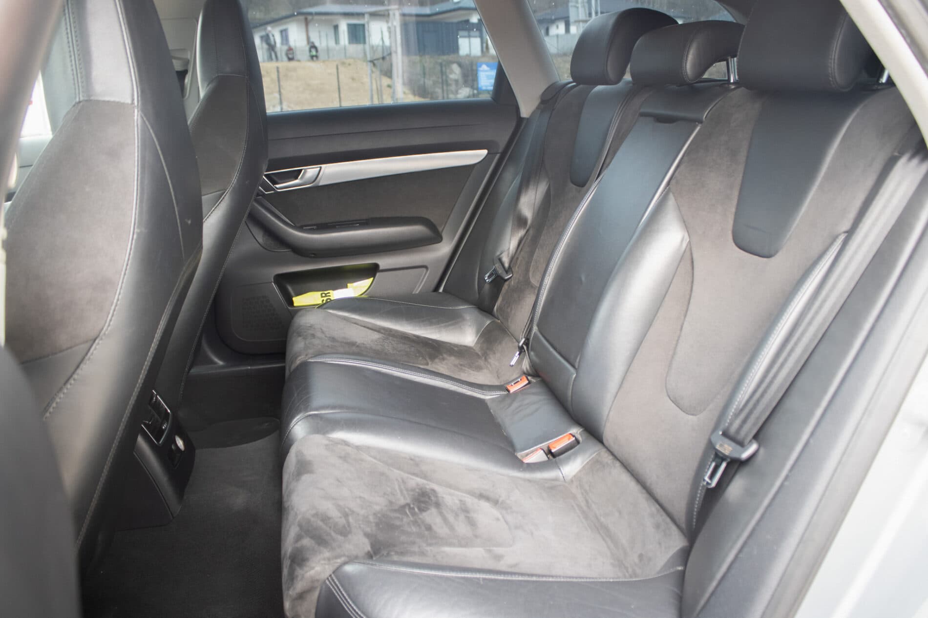 2008 AUDI A6, sivá kombi, 322 480 km