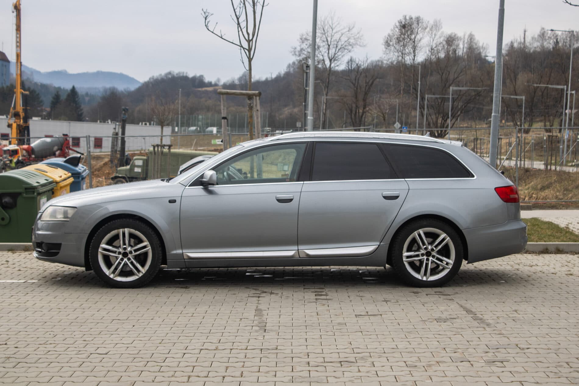 2008 AUDI A6, sivá kombi, 322 480 km