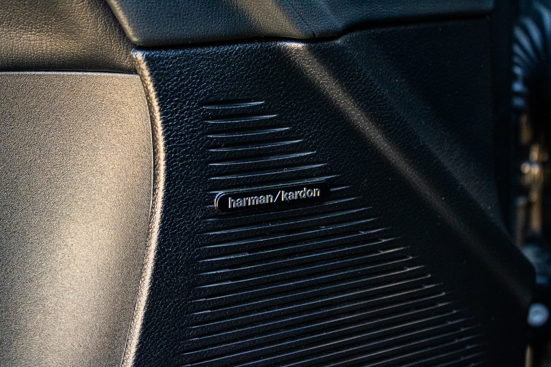 2023 Dodge Challenger, čierna kupé, 14 110 km