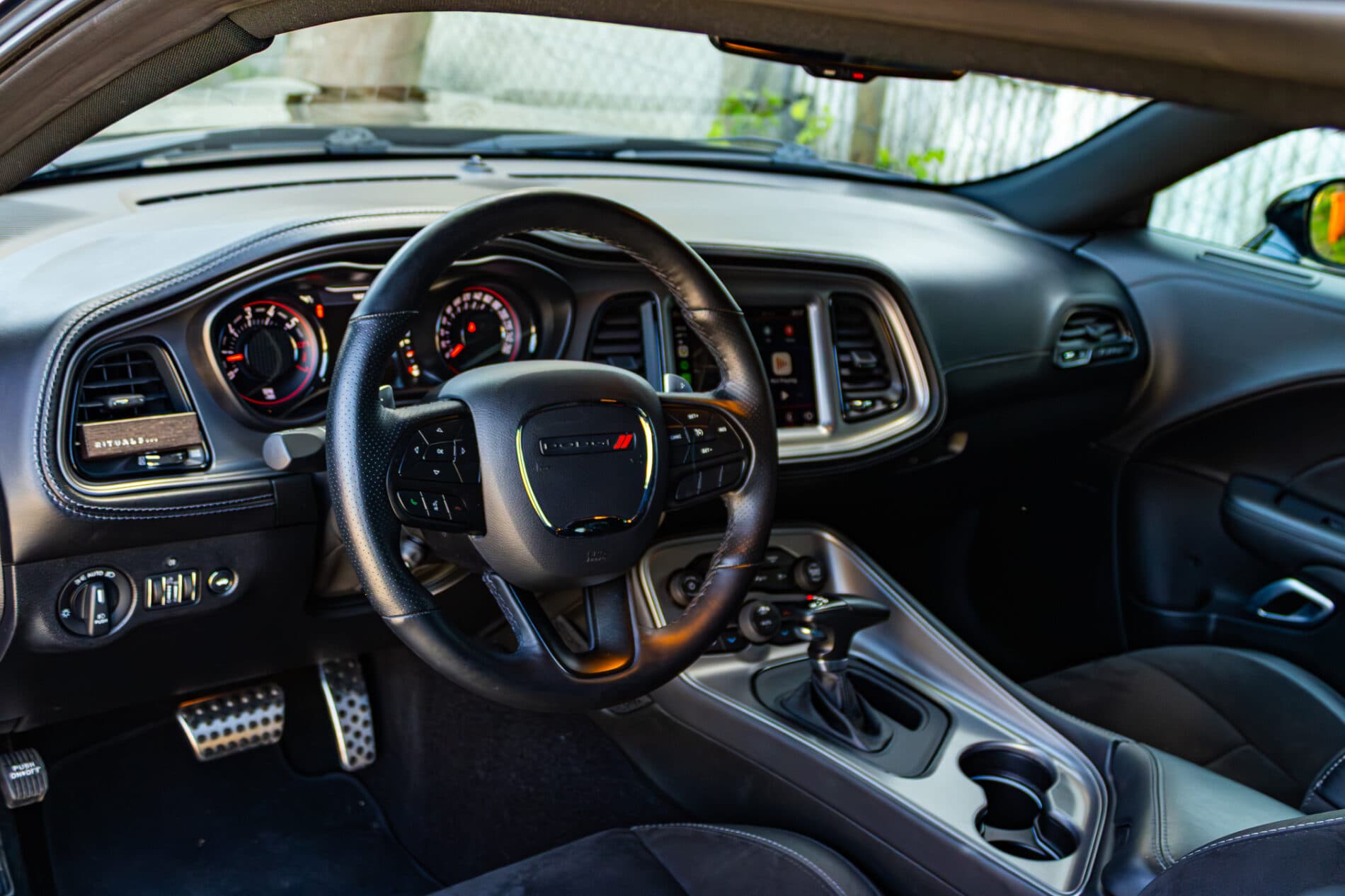 2023 Dodge Challenger, čierna kupé, 14 110 km