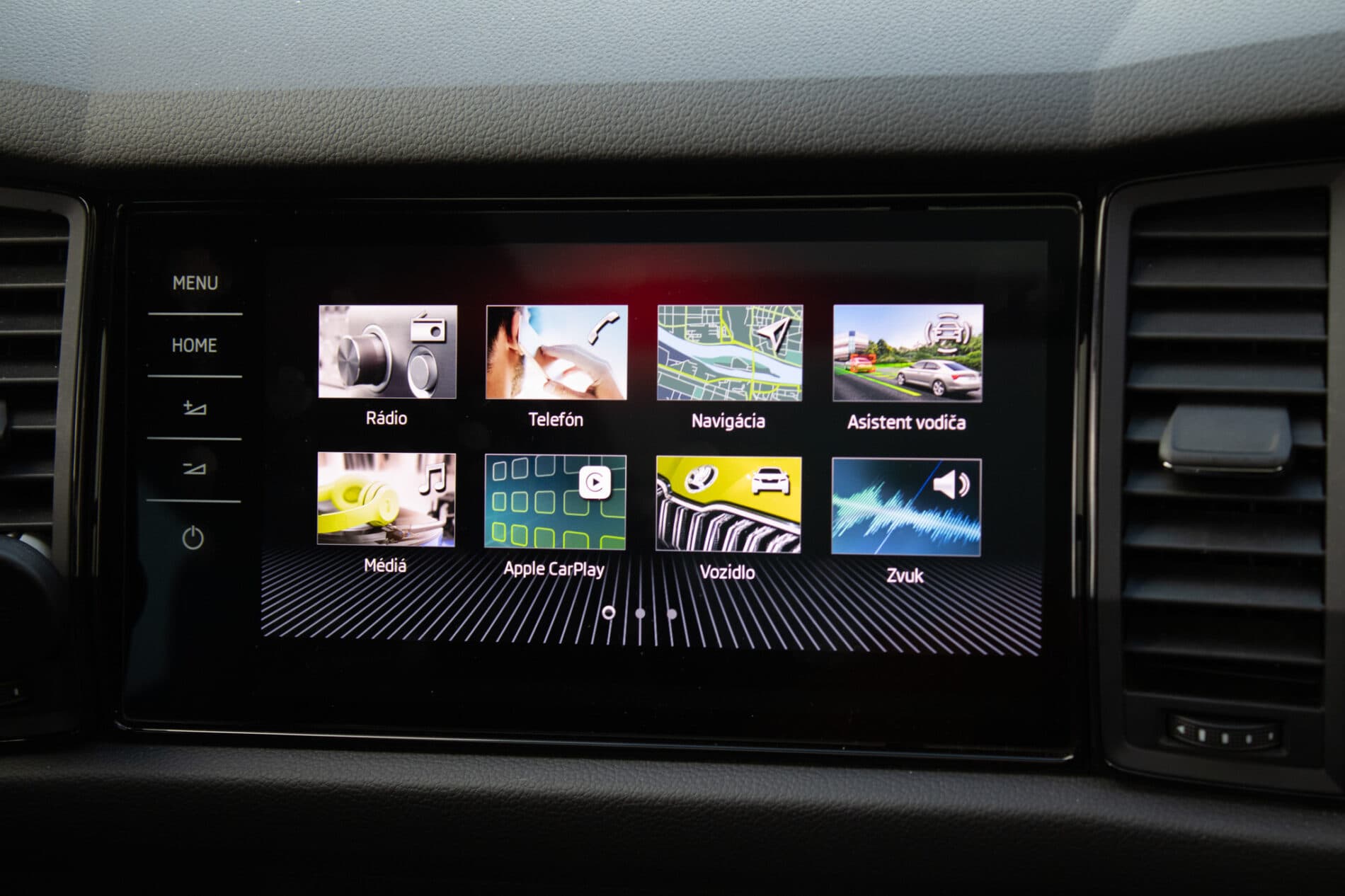 2020 Skoda Kodiaq RS, sivá suv, 131 224 km