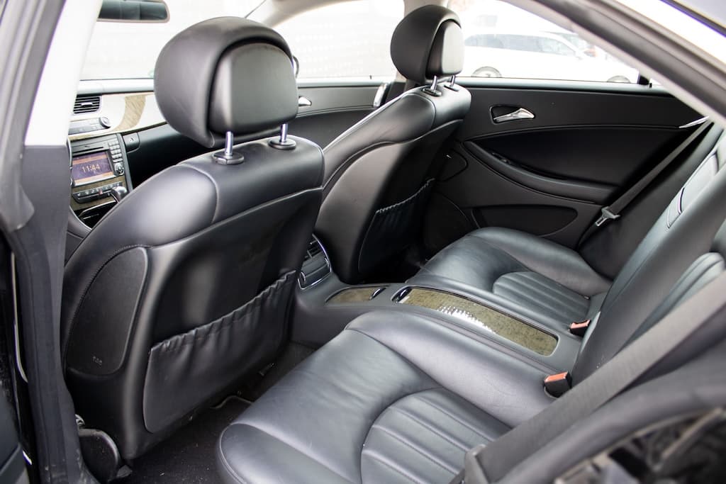2010 Mercedes-Benz CLS 350 CDI, čierna sedan, 237 417 km