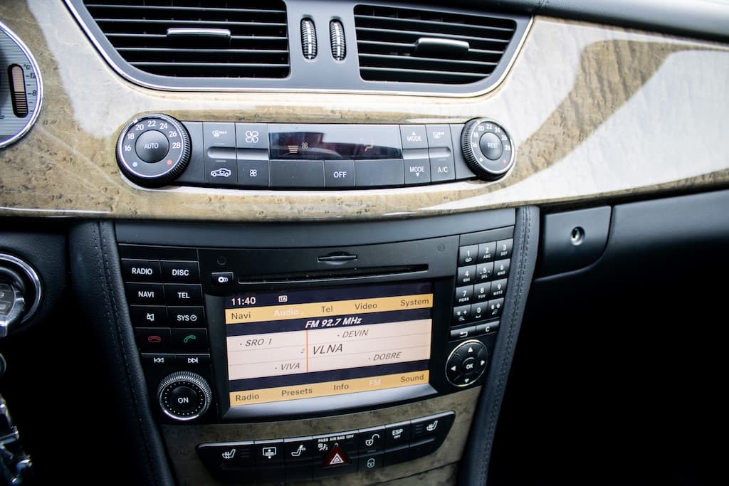 2010 Mercedes-Benz CLS 350 CDI, čierna sedan, 237 417 km