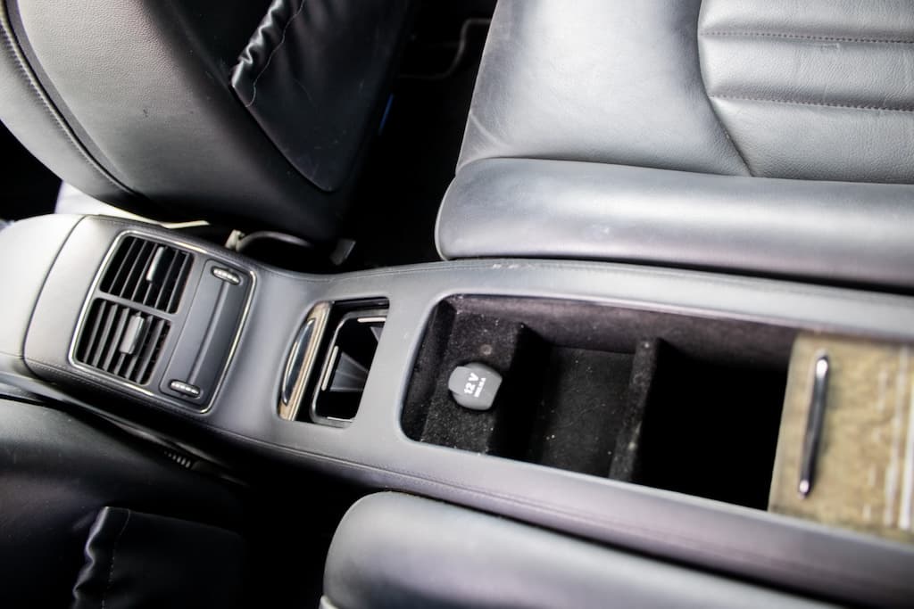 2010 Mercedes-Benz CLS 350 CDI, čierna sedan, 237 417 km