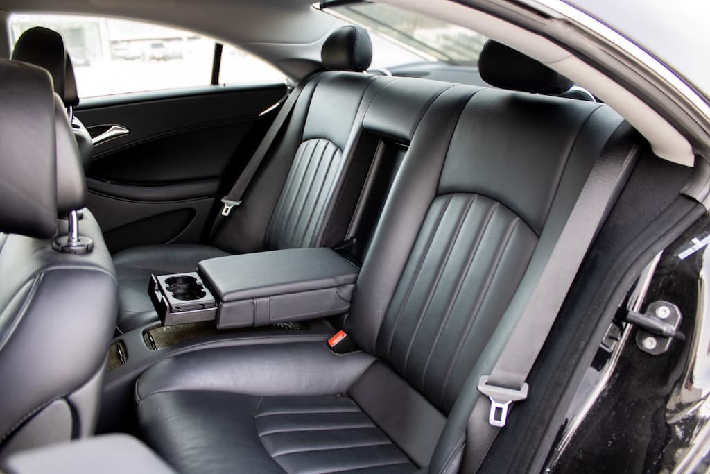 2010 Mercedes-Benz CLS 350 CDI, čierna sedan, 237 417 km