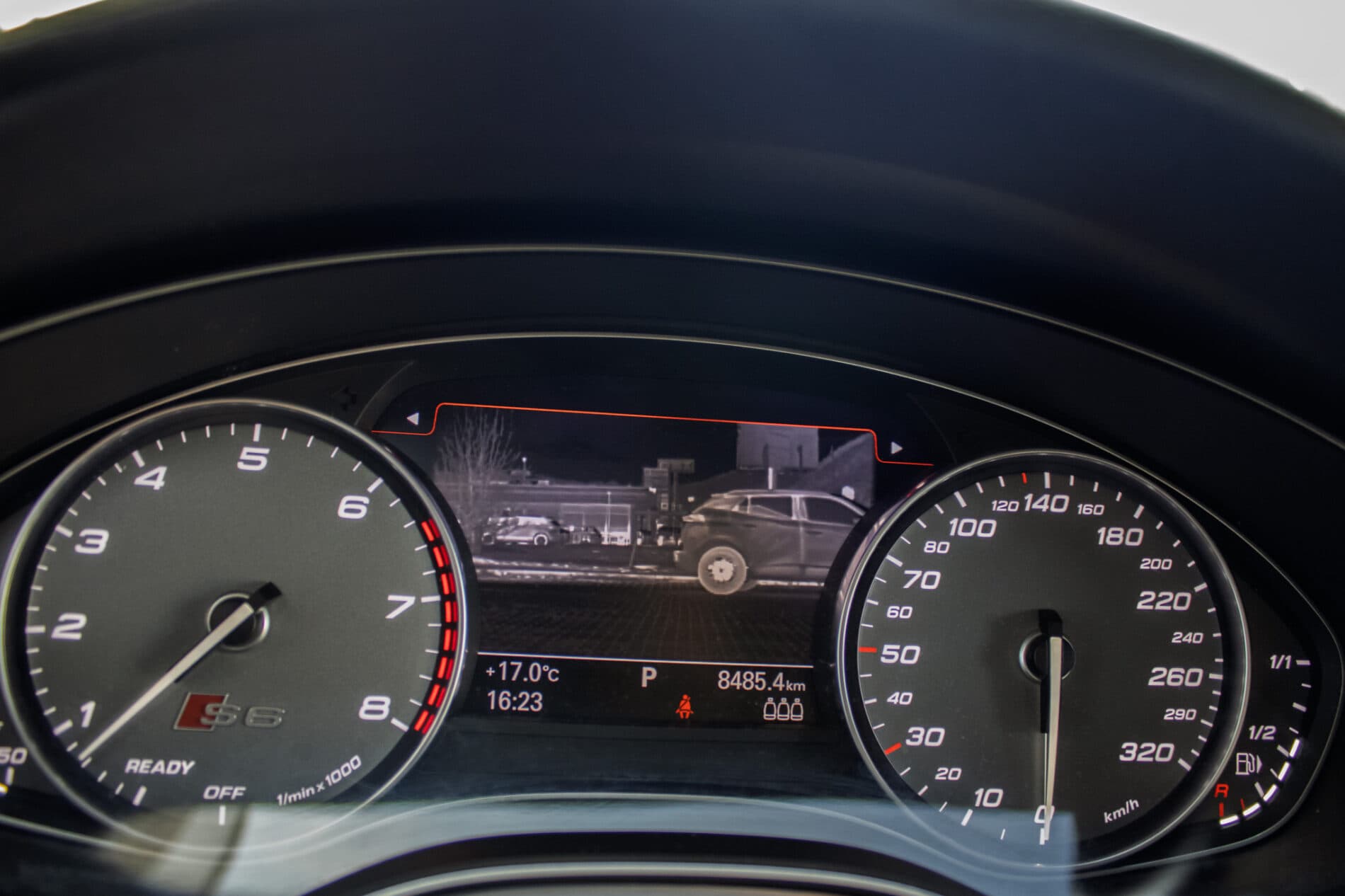 2017 AUDI S6, biela sedan, 168 986 km