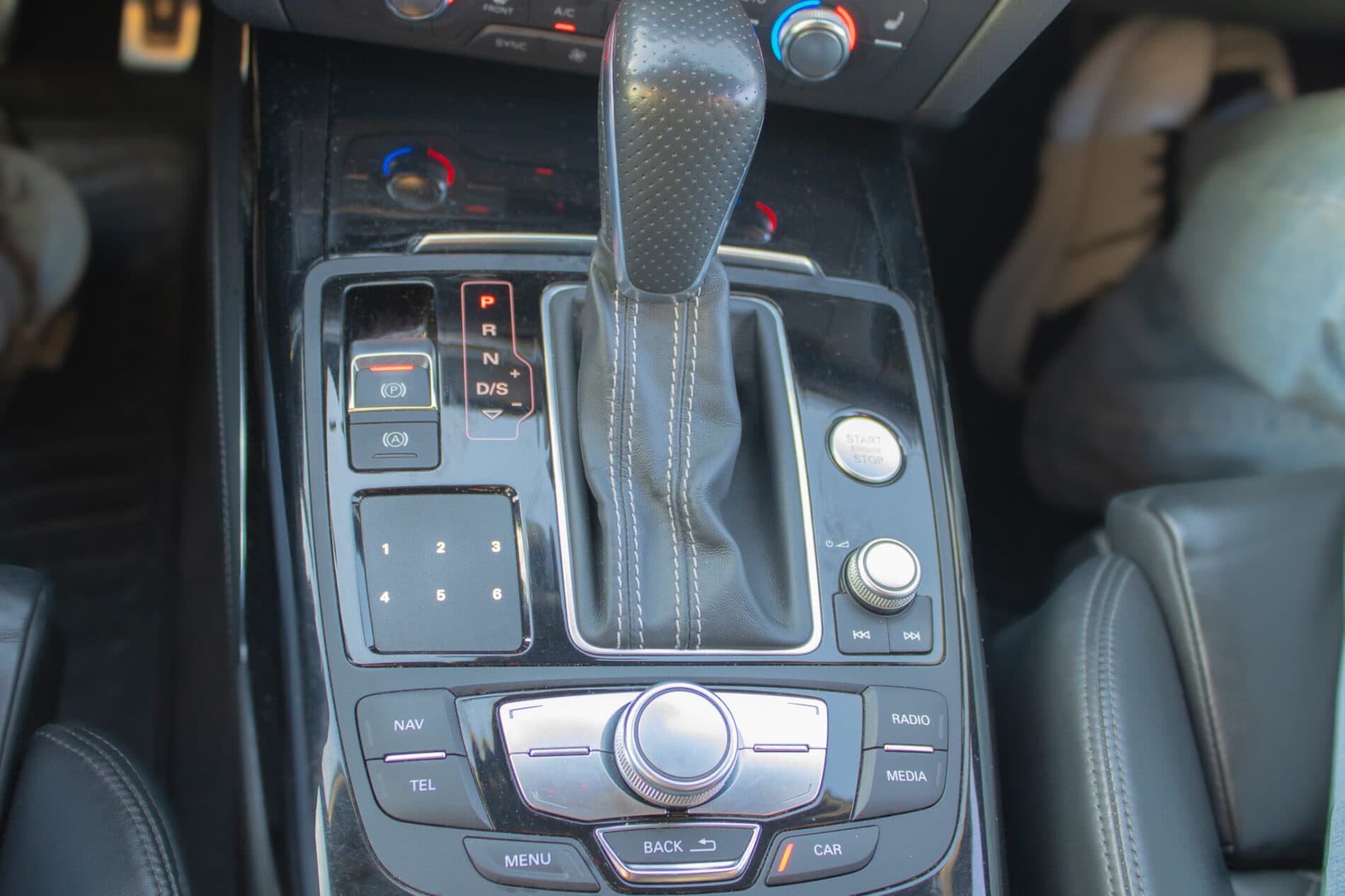 2015 AUDI A6, biela kombi, 281 000 km