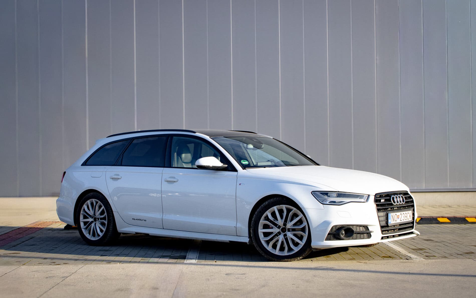 2015 AUDI A6, biela kombi, 281 000 km