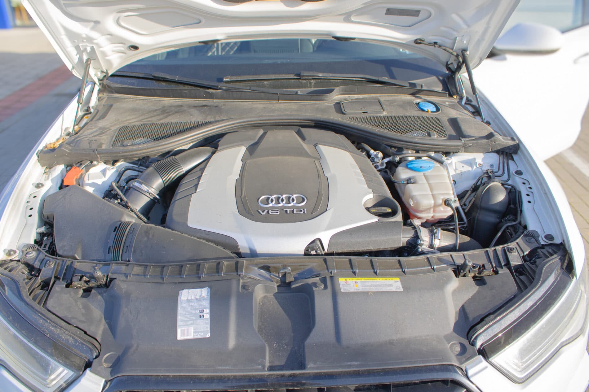 2015 AUDI A6, biela kombi, 281 000 km