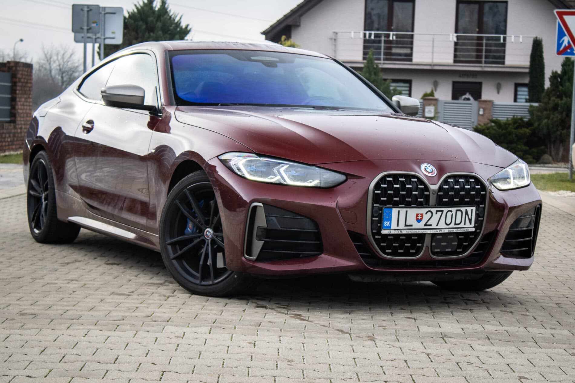 2021 BMW M440d, červená kupé, 48 804 km