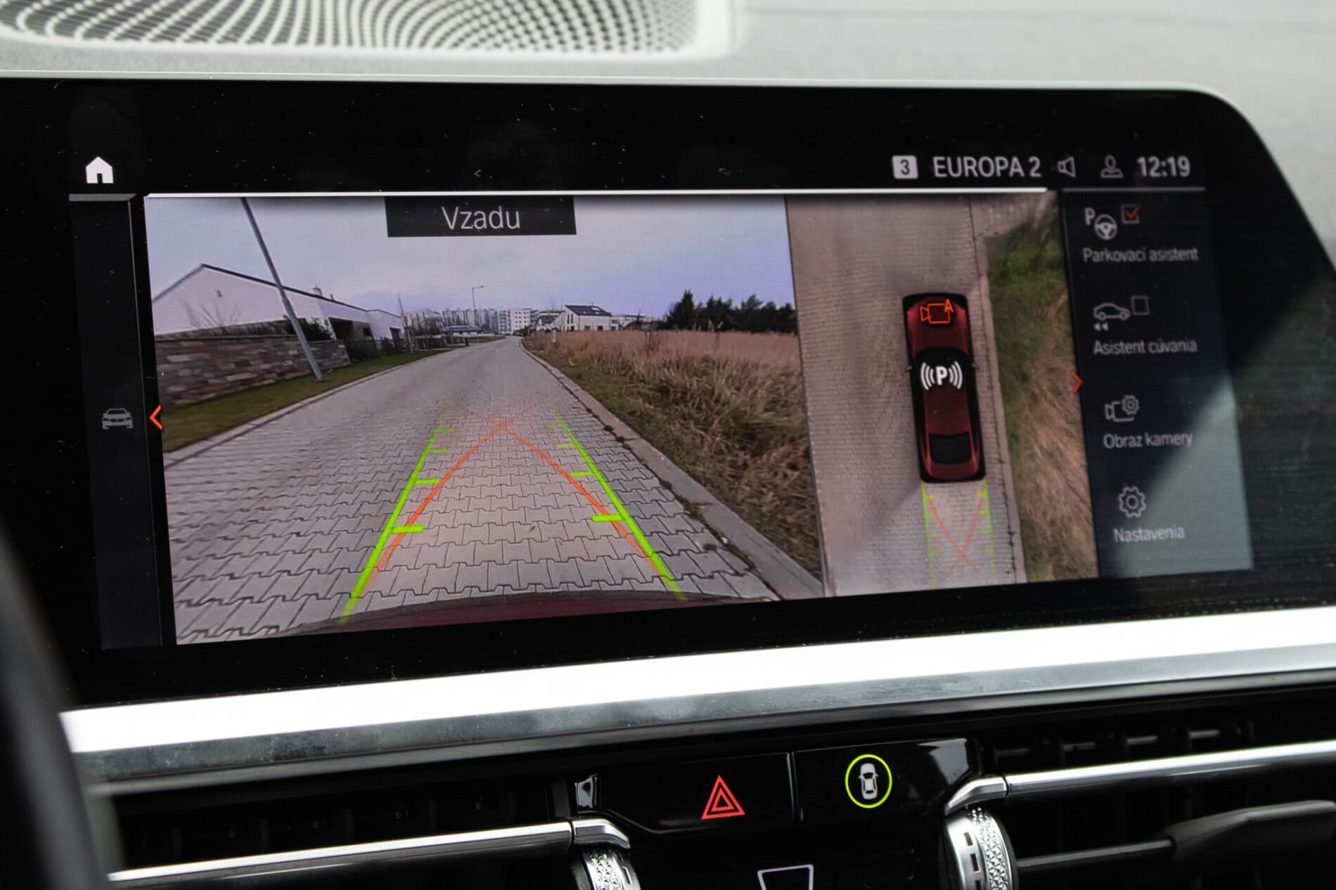 2021 BMW M440d, červená kupé, 48 804 km