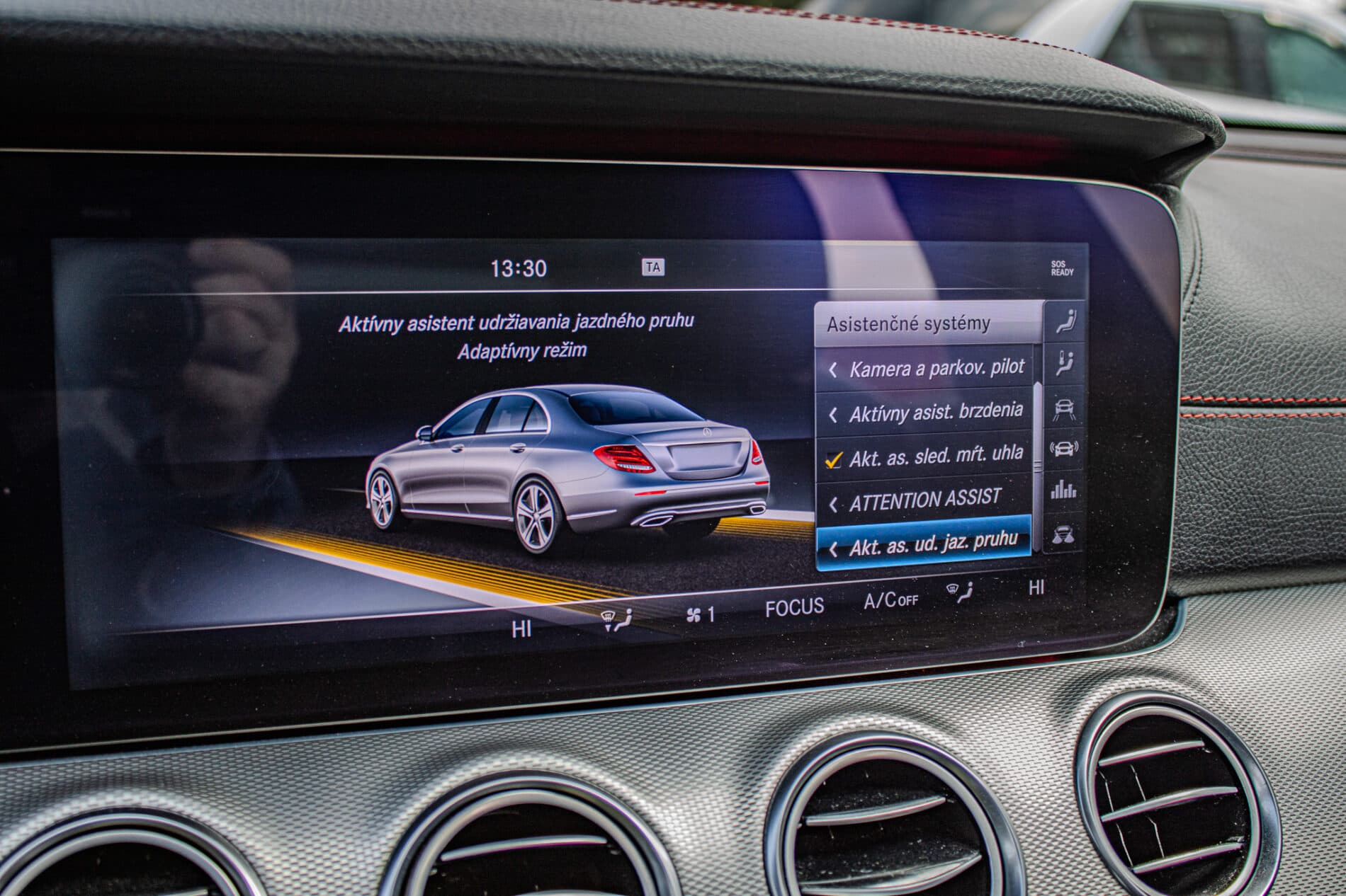 2017 Mercedes-Benz E 43 AMG, sivá sedan, 156 800 km