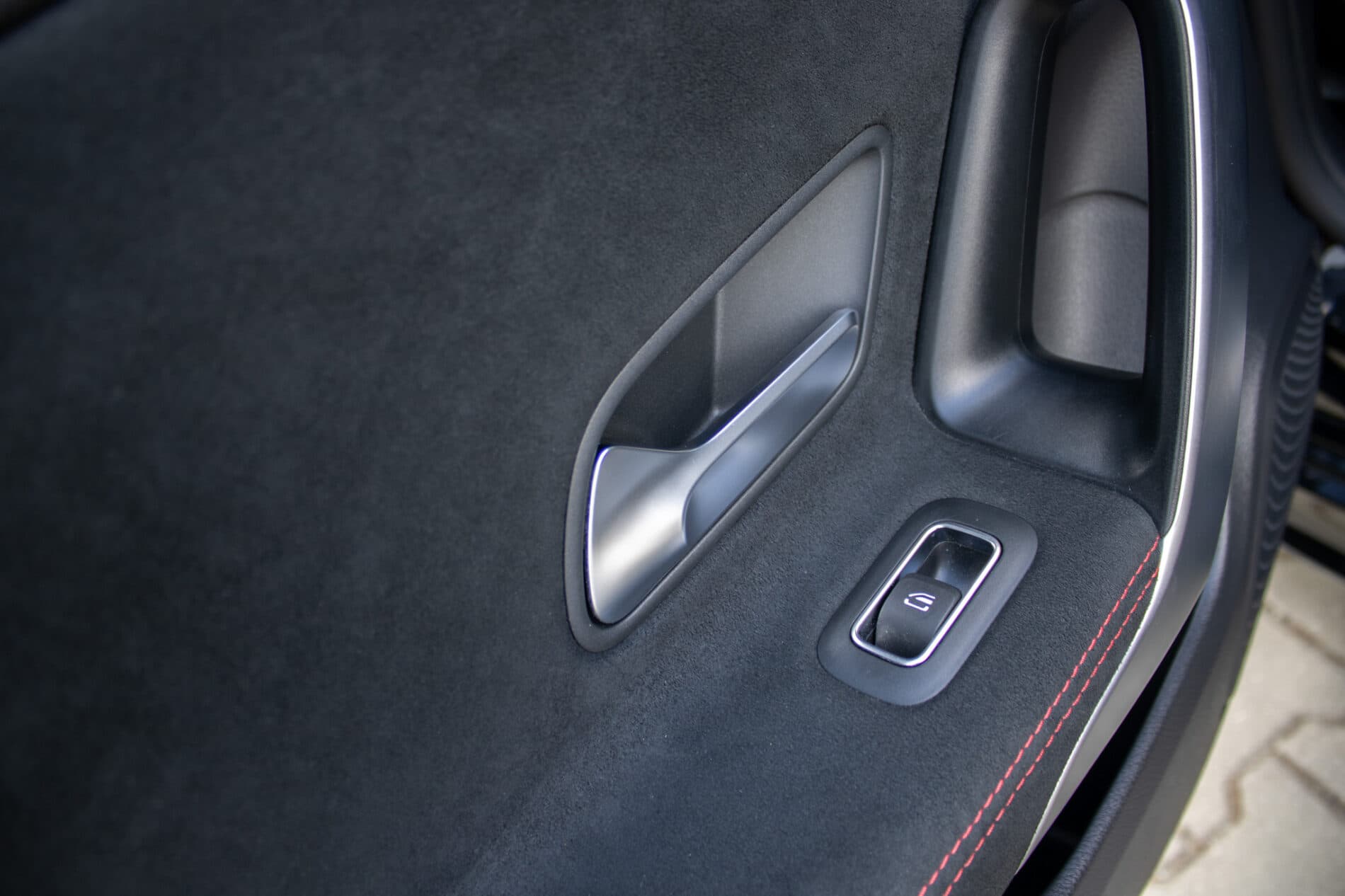 2019 Mercedes-Benz A 35 AMG, čierna sedan, 60 541 km