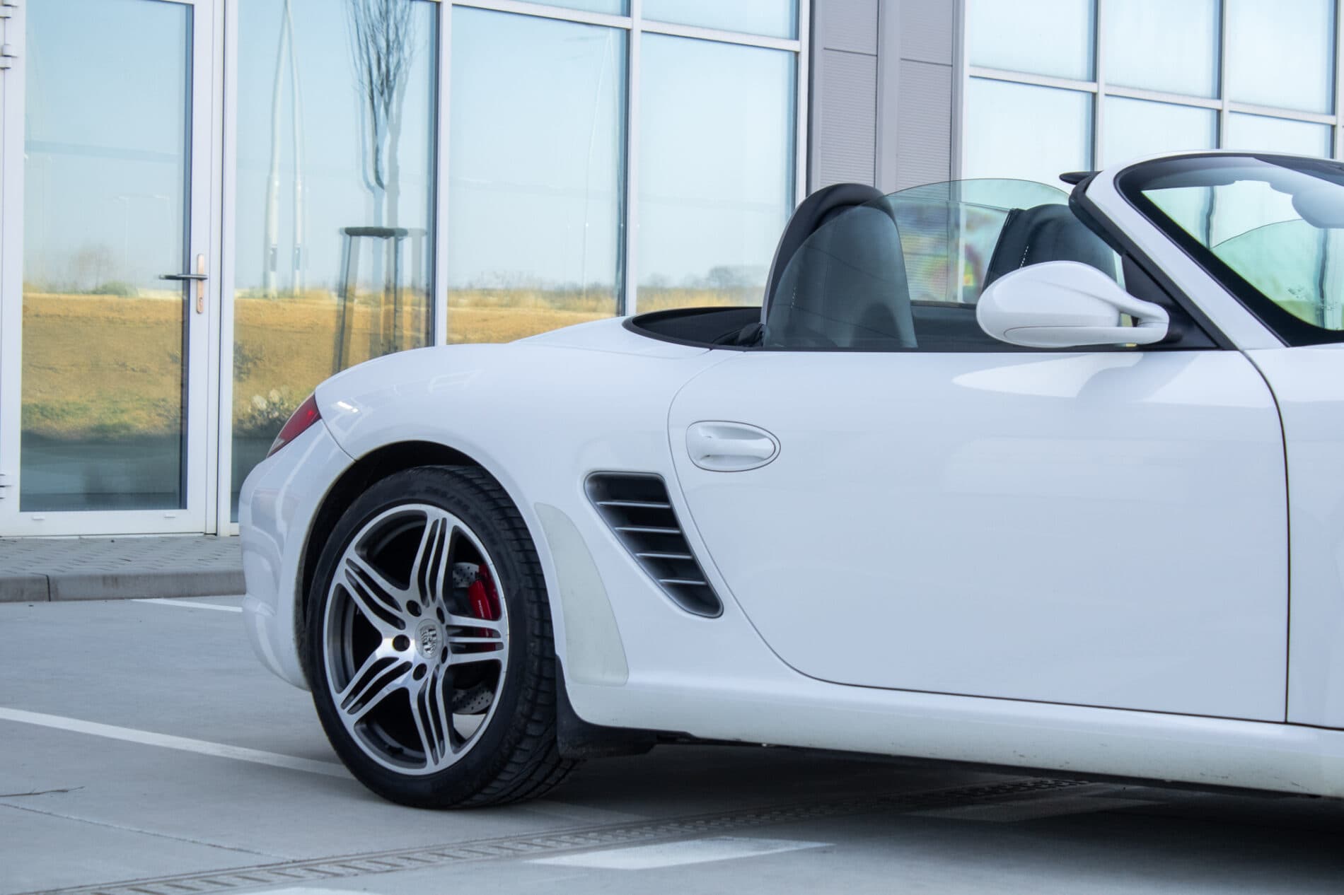 2010 Porsche Boxster S, biela kabriolet, 57 649 km