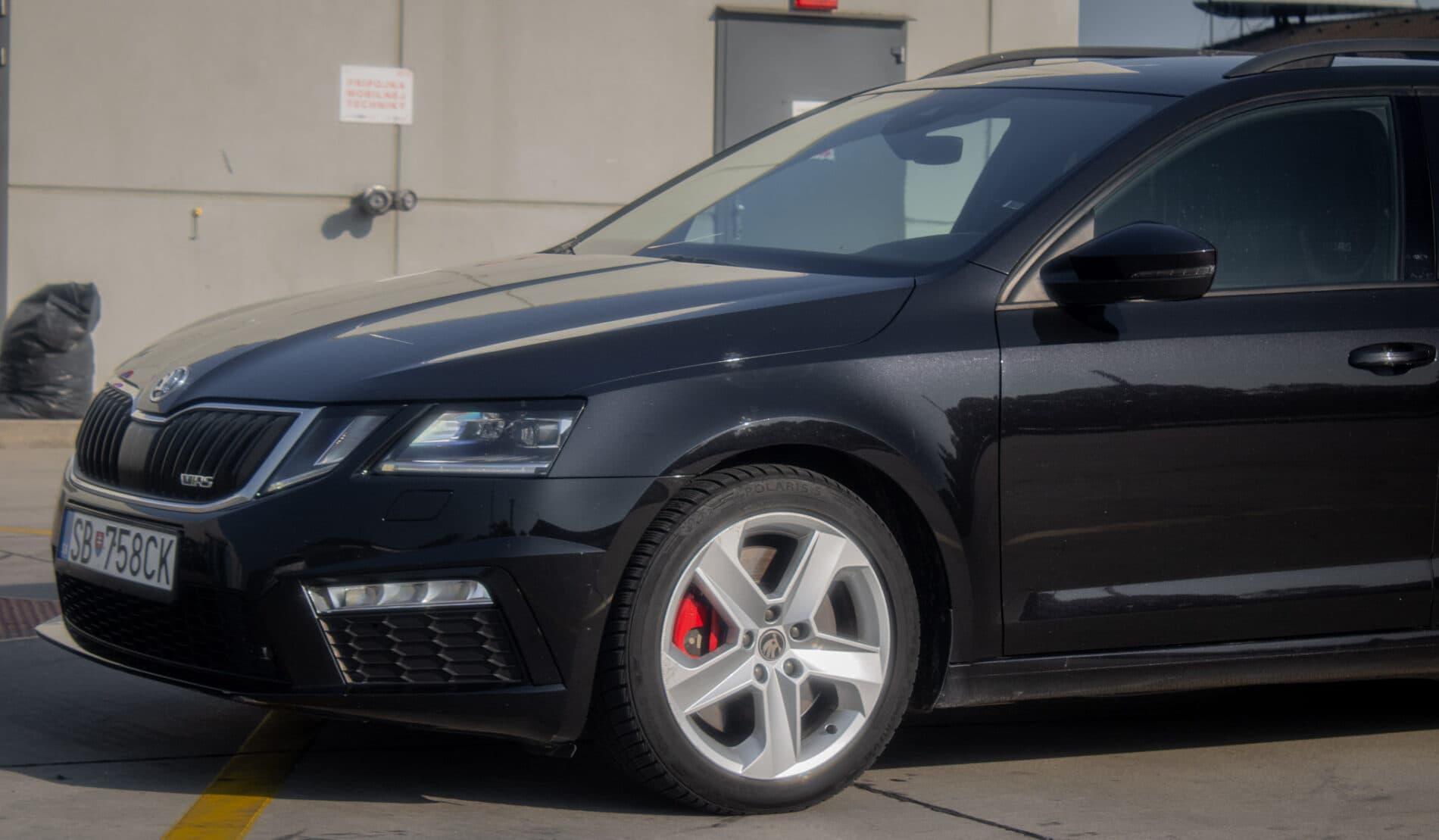 2018 Skoda Octavia RS, čierna kombi, 223 705 km